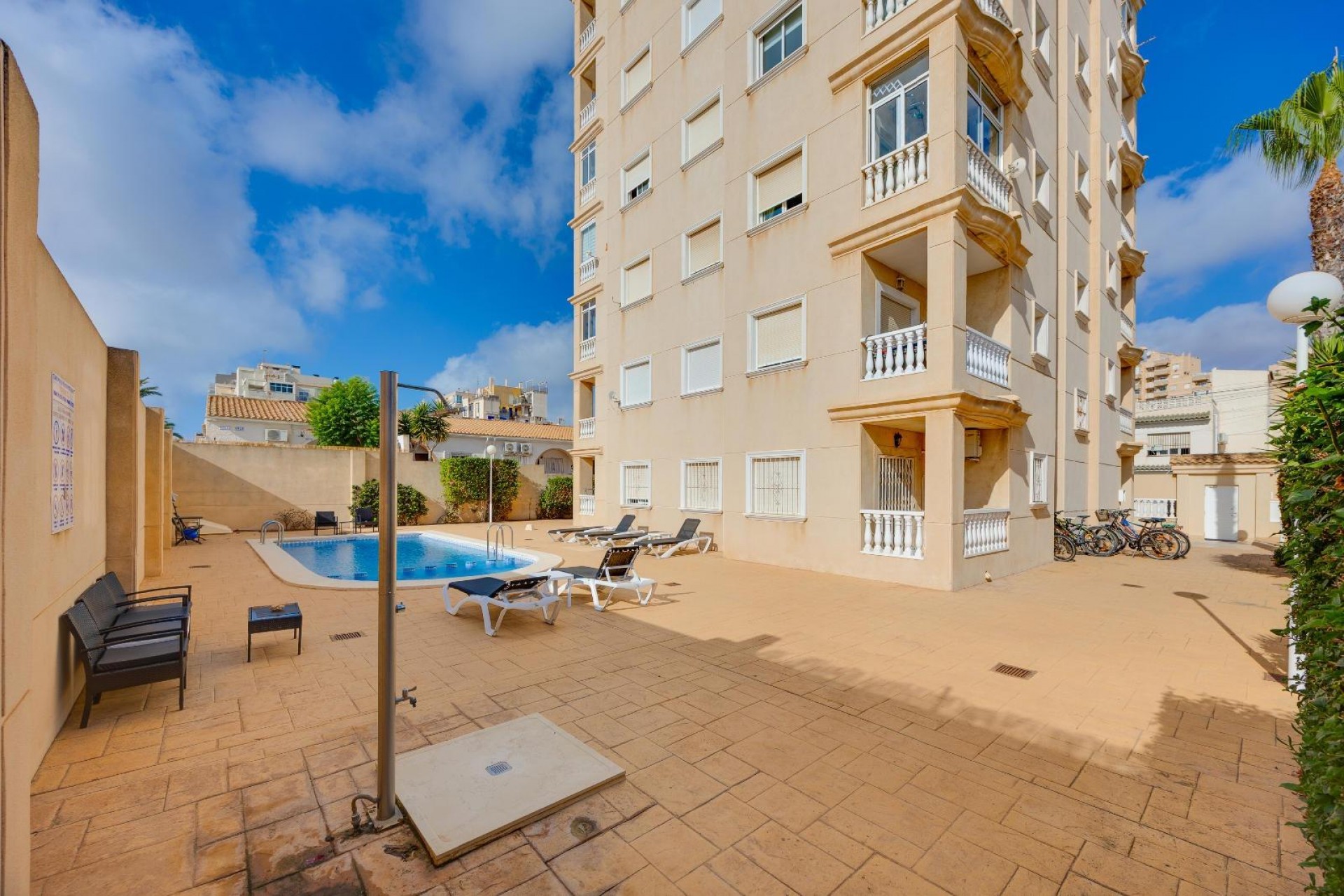 Reventa - Apartment -
Torrevieja - Nueva Torrevieja