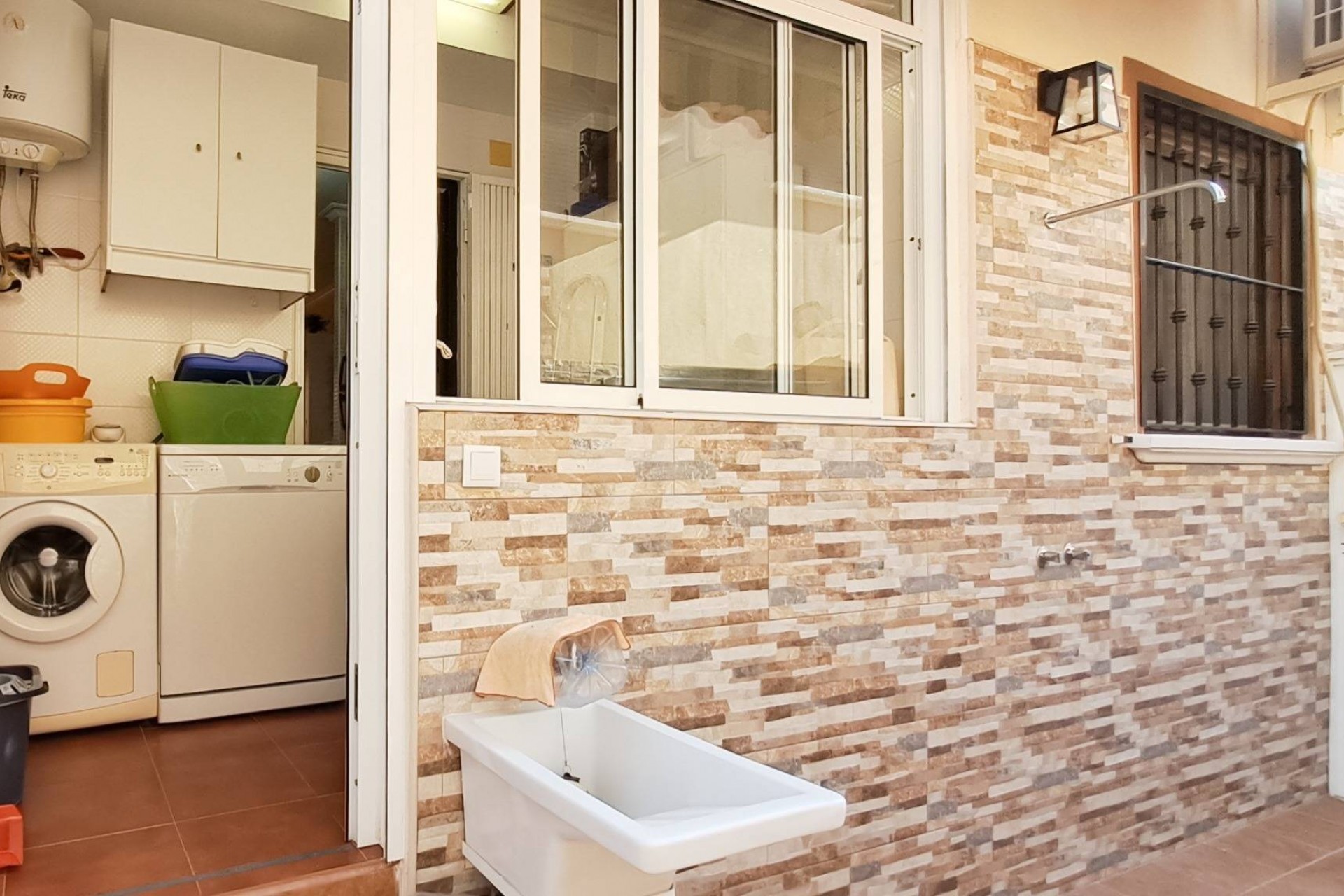 Reventa - Apartment -
Torrevieja - Parque Acuático - Sector 25