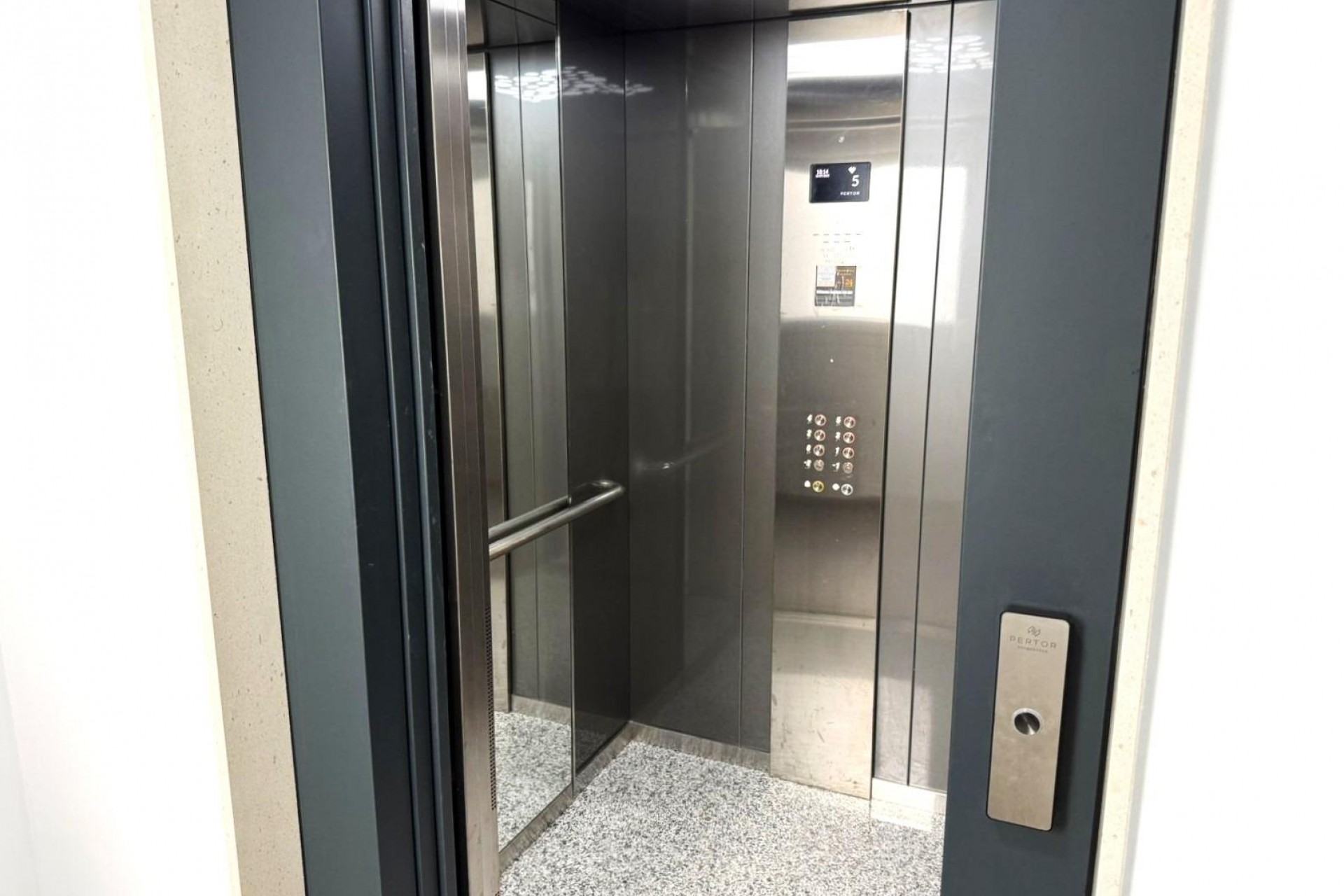 Reventa - Apartment -
Torrevieja - PARQUE DE LAS NACIONES