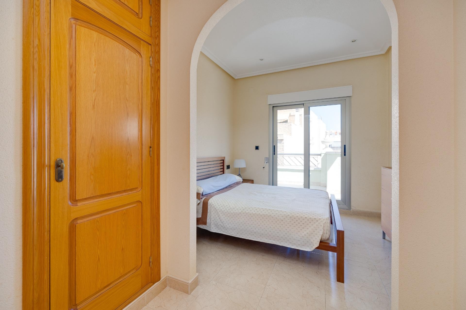 Reventa - Apartment -
Torrevieja - Paseo Maritimo