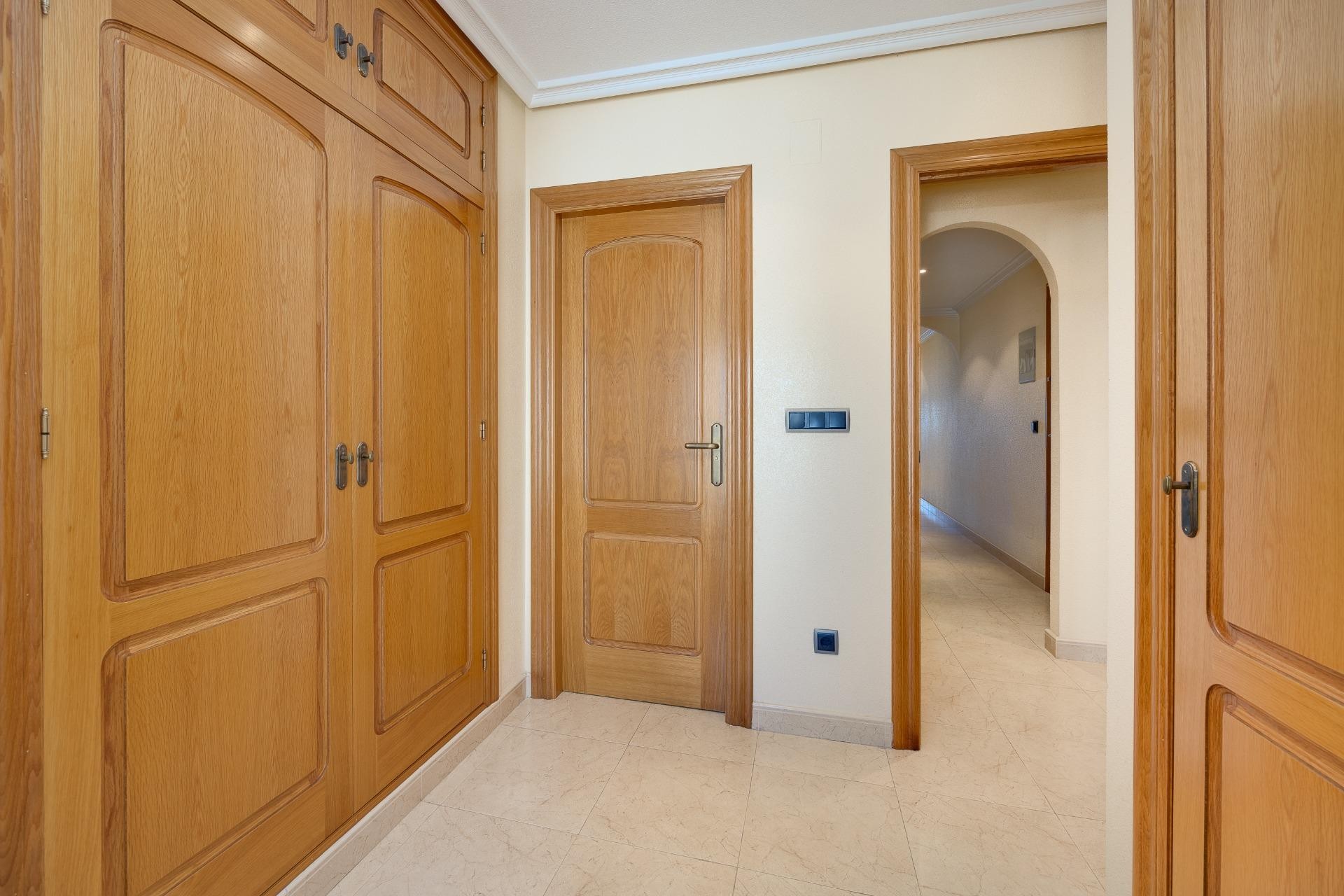 Reventa - Apartment -
Torrevieja - Paseo Maritimo