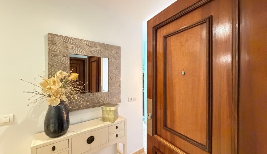 Reventa - Apartment -
Torrevieja - Paseo Maritimo