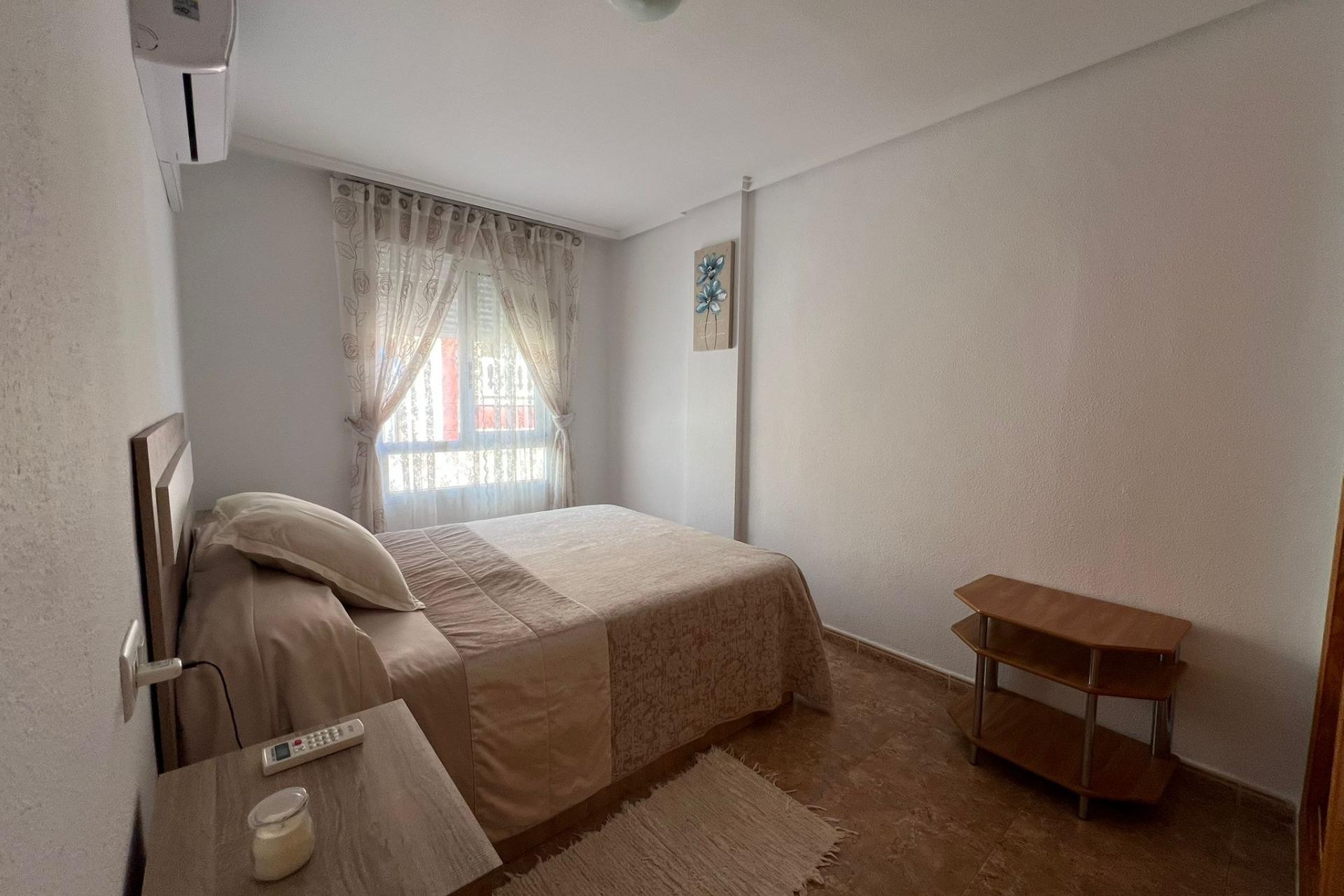 Reventa - Apartment -
Torrevieja - Playa de los Locos