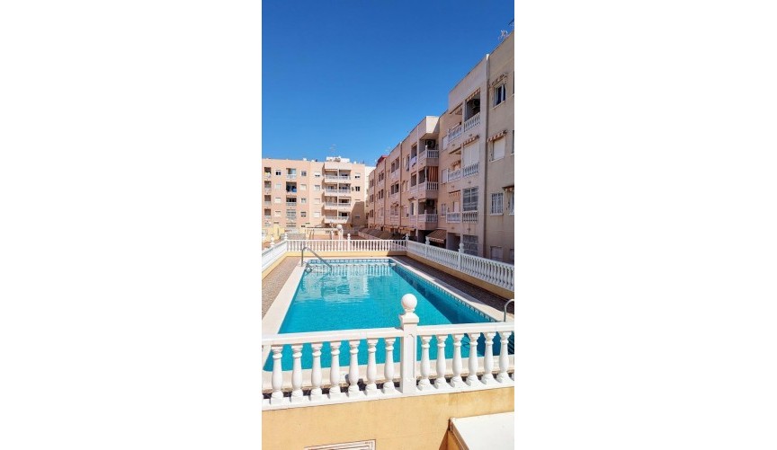 Reventa - Apartment -
Torrevieja - Playa de los Locos
