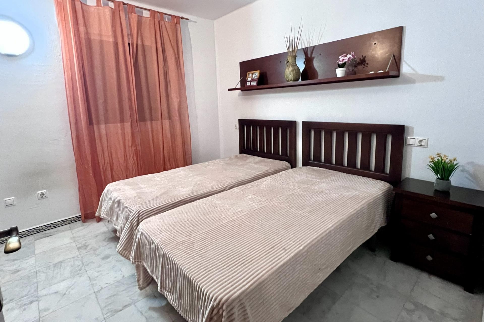 Reventa - Apartment -
Torrevieja - Playa de los Locos