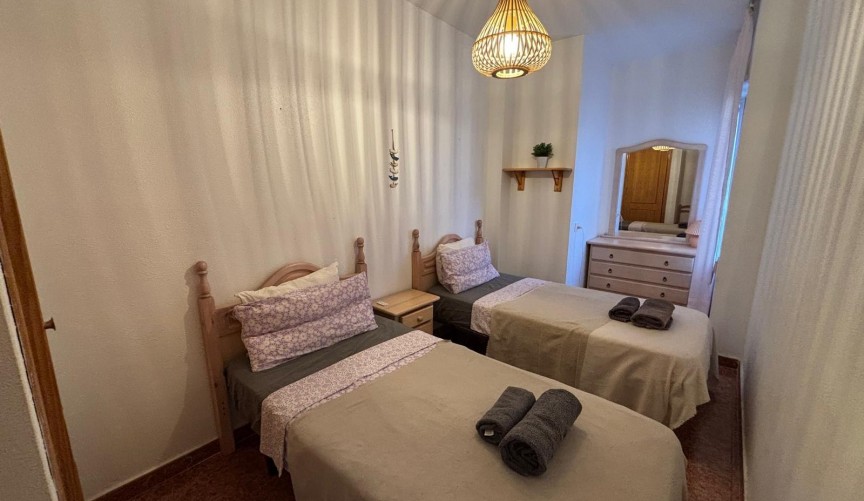 Reventa - Apartment -
Torrevieja - Playa de los Locos