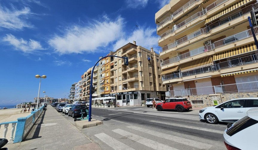 Reventa - Apartment -
Torrevieja - Playa de los Locos