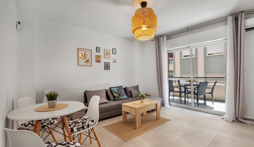 Reventa - Apartment -
Torrevieja - Playa de los Locos