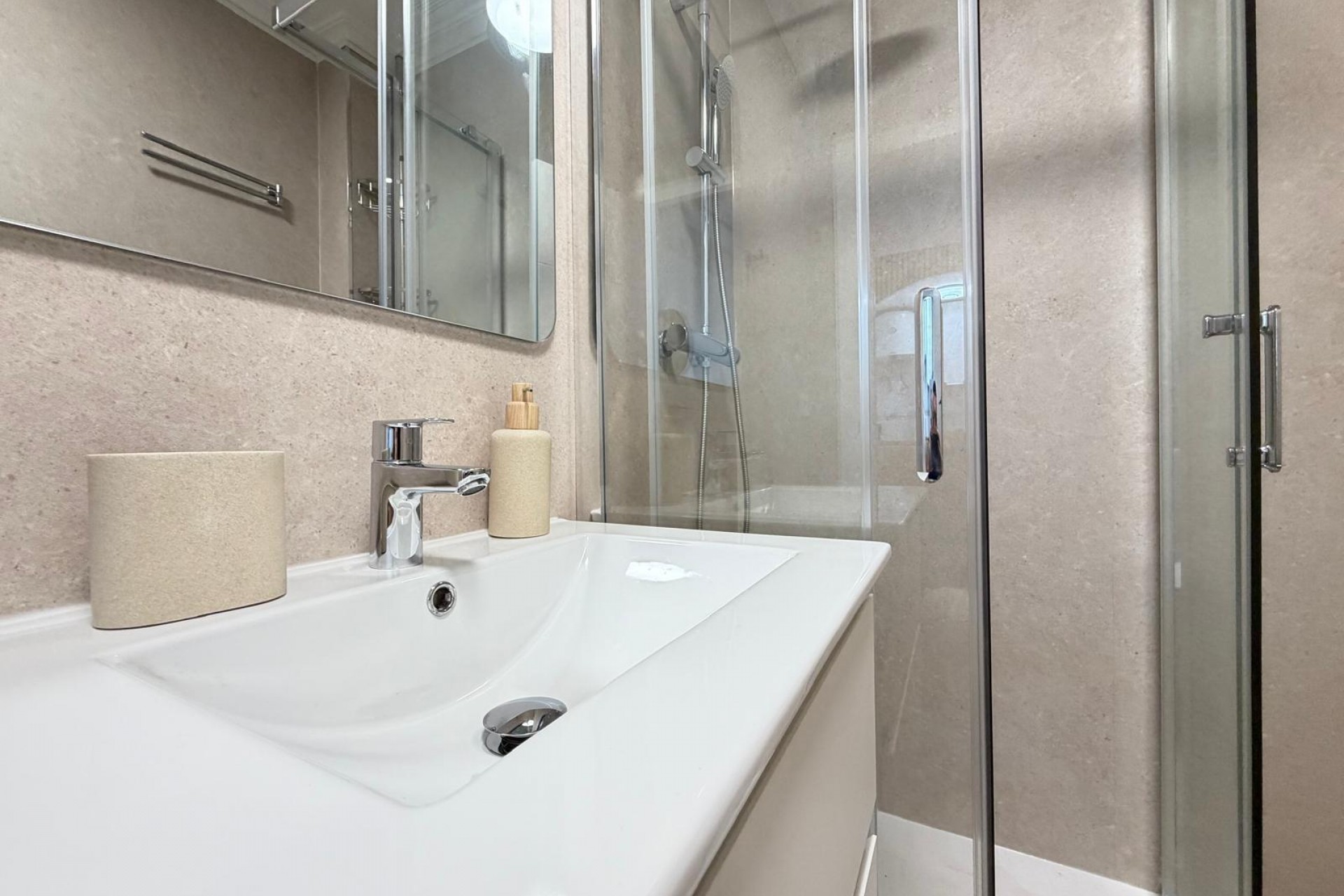 Reventa - Apartment -
Torrevieja - Playa de los Locos