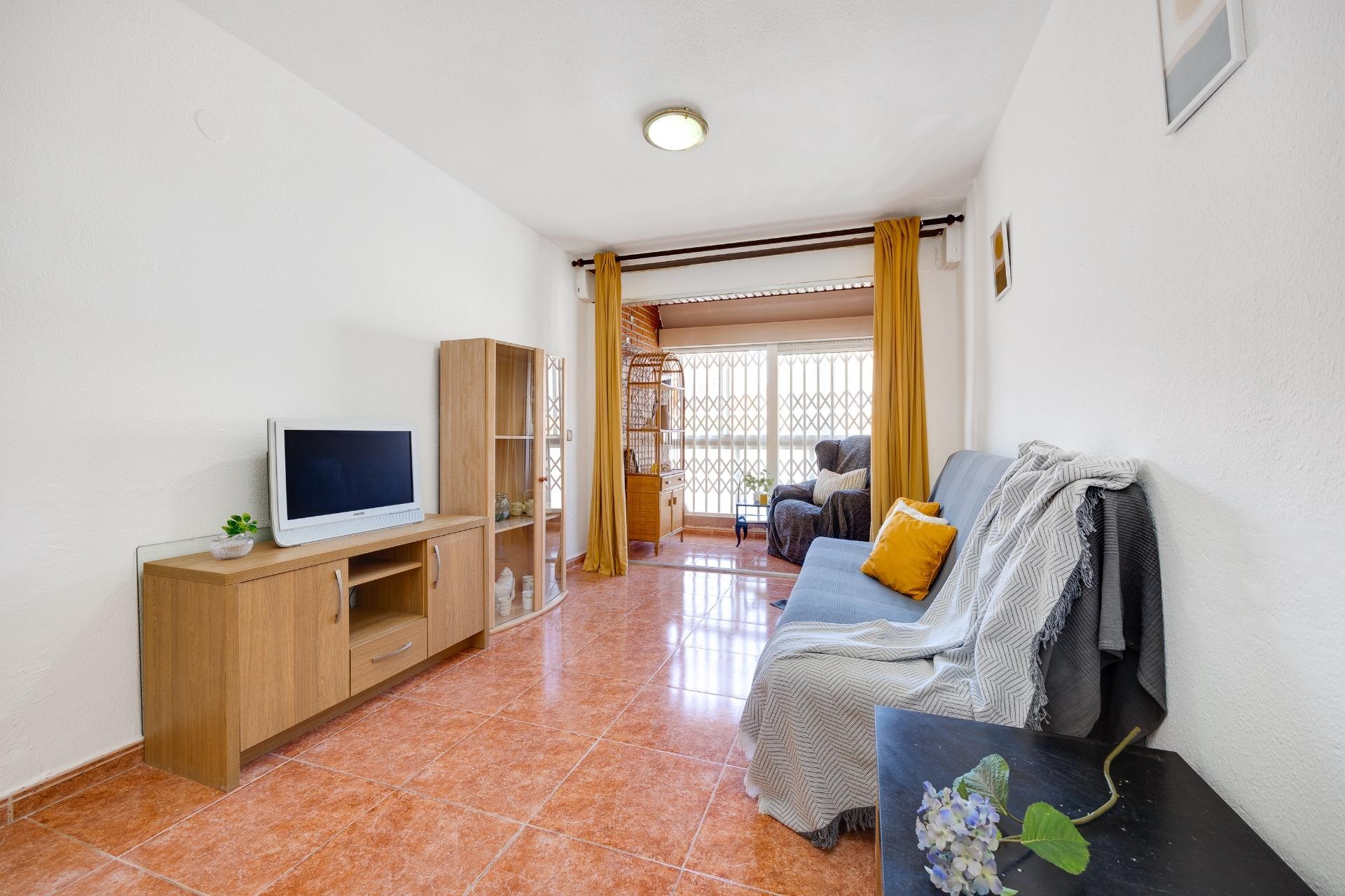 Reventa - Apartment -
Torrevieja - Playa De Los Naufragos