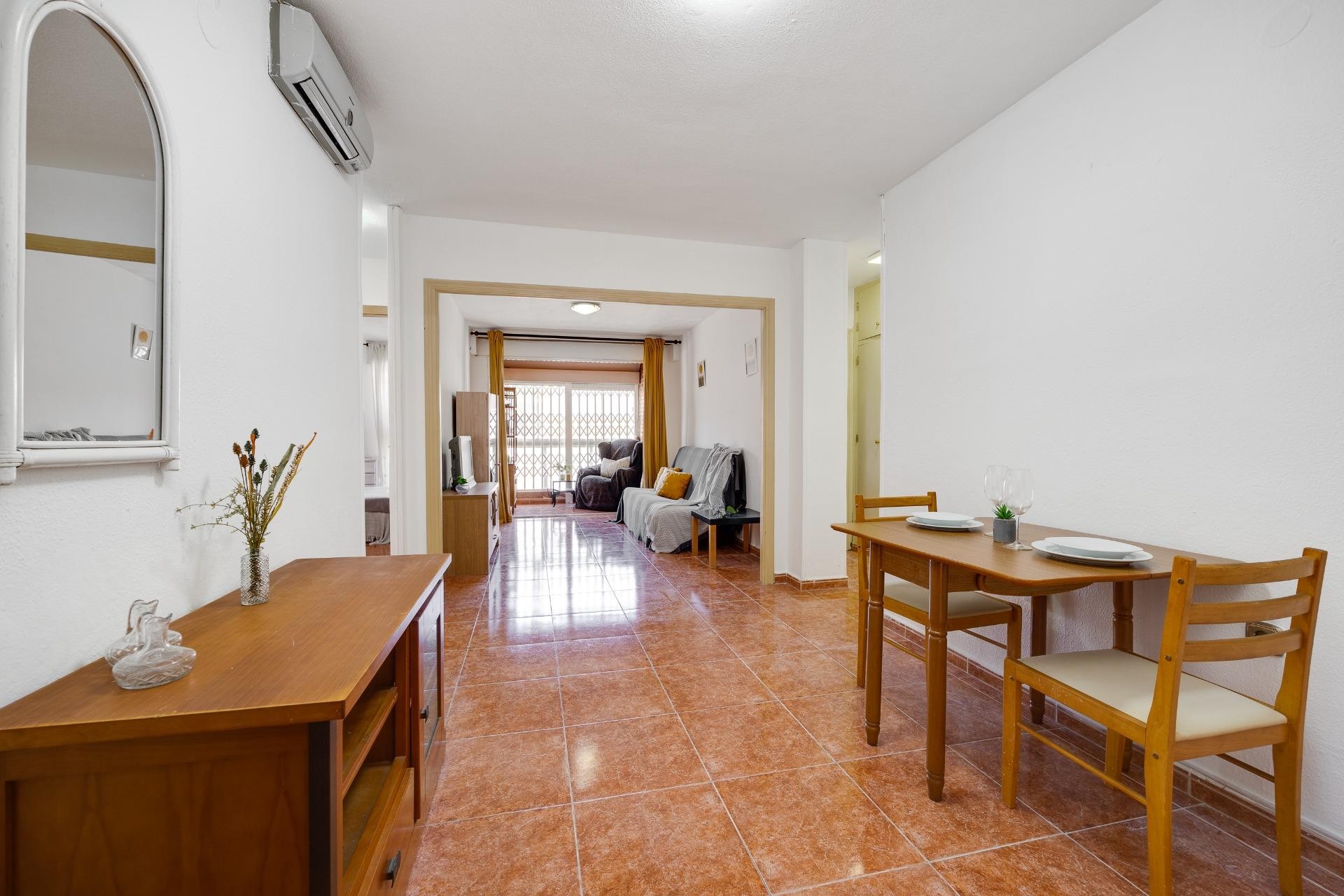Reventa - Apartment -
Torrevieja - Playa De Los Naufragos