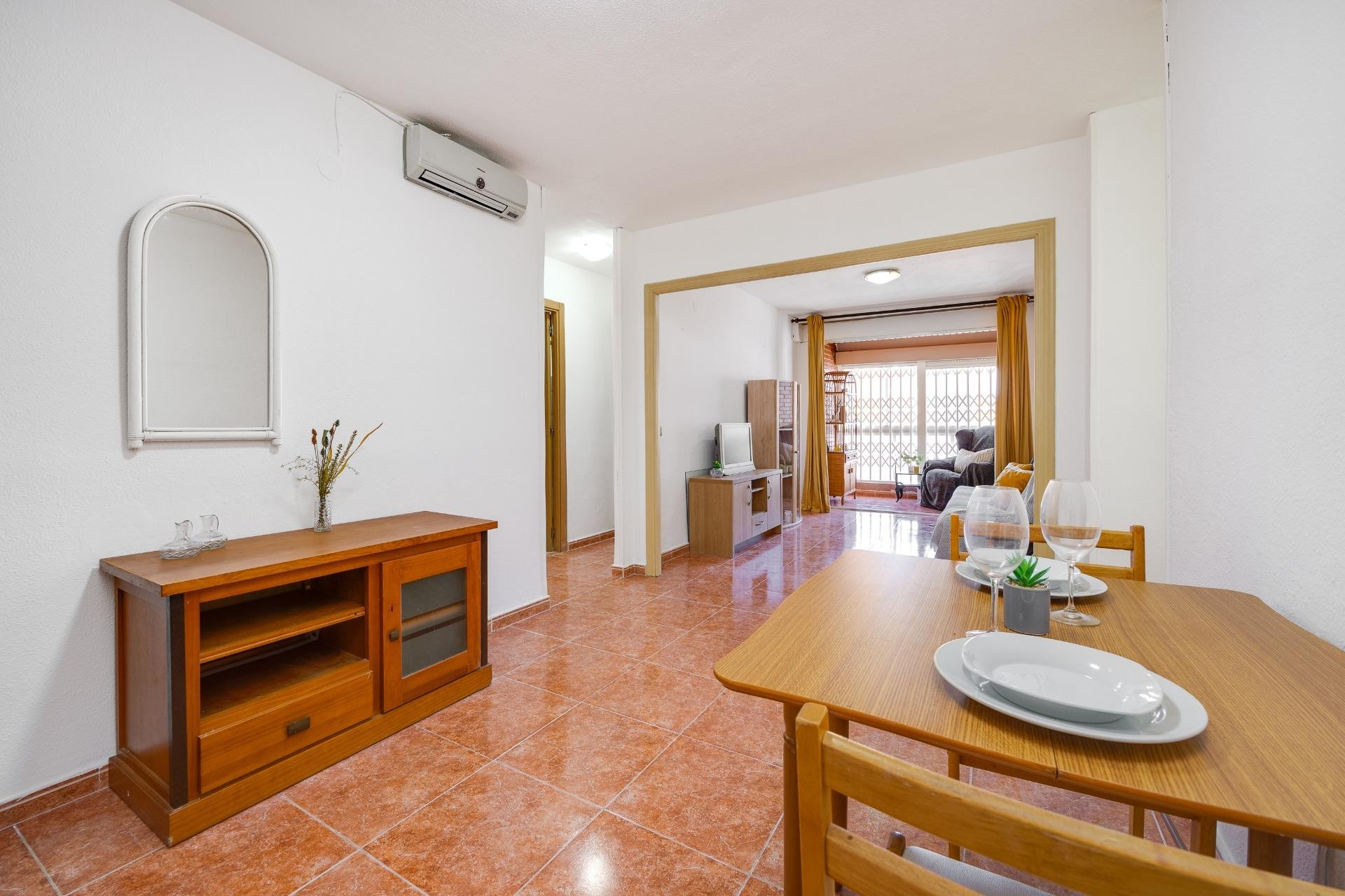 Reventa - Apartment -
Torrevieja - Playa De Los Naufragos