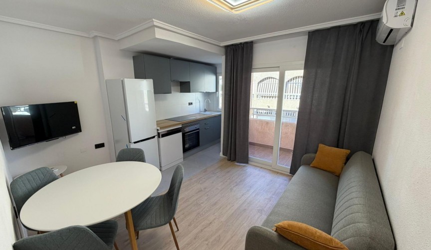 Reventa - Apartment -
Torrevieja - Playa del Cura