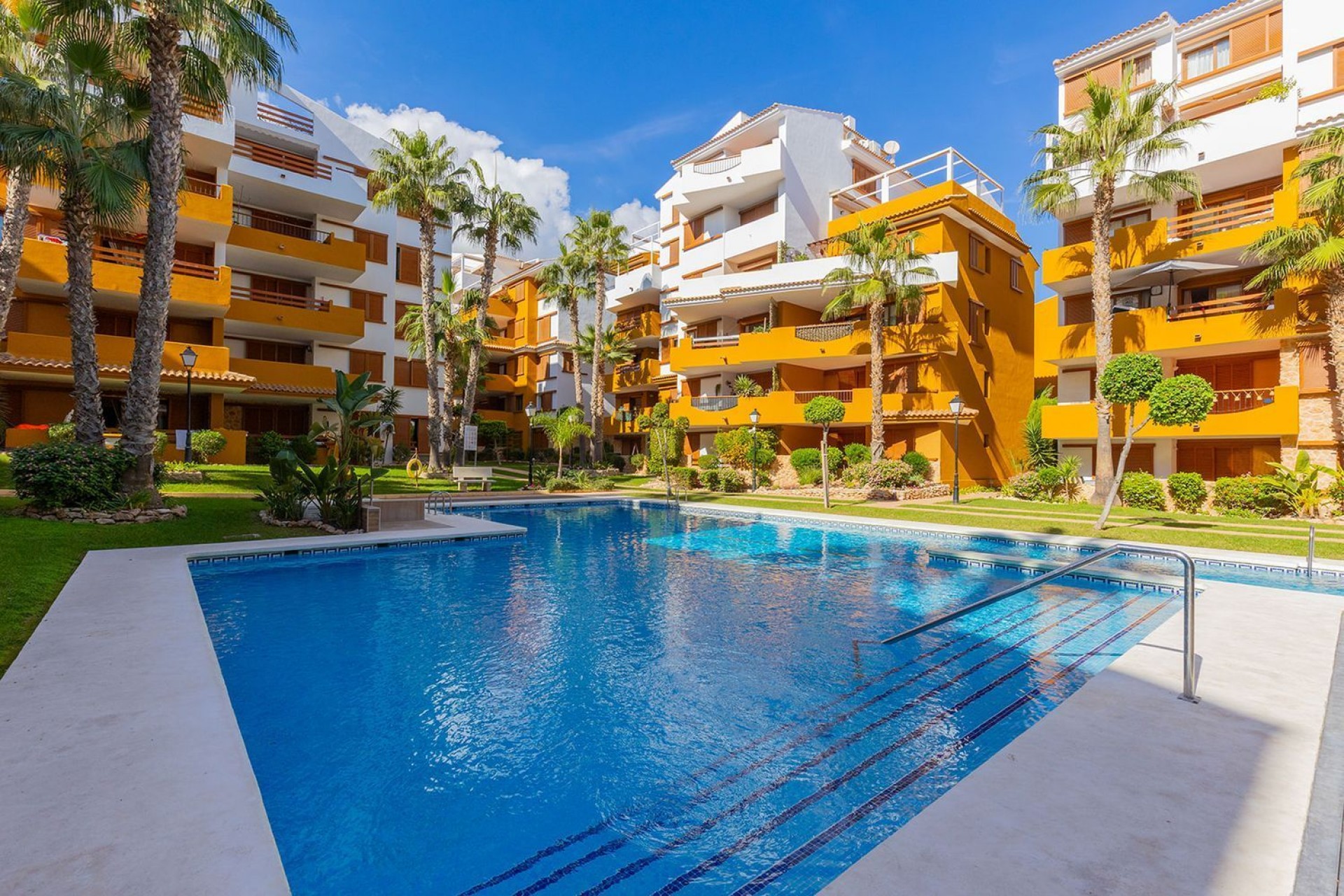 Reventa - Apartment -
Torrevieja - Punta Prima