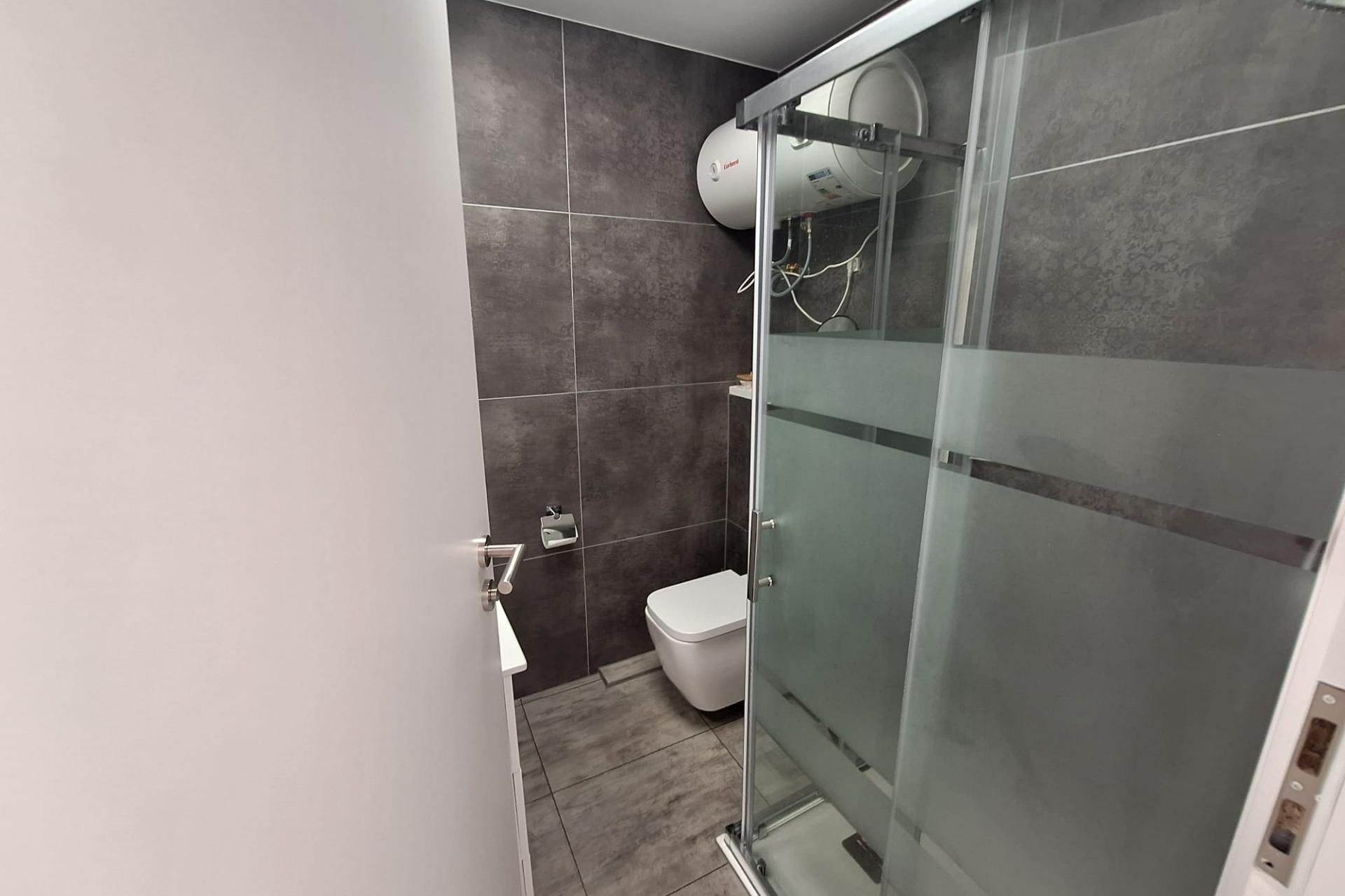 Reventa - Apartment -
Torrevieja - Torretas
