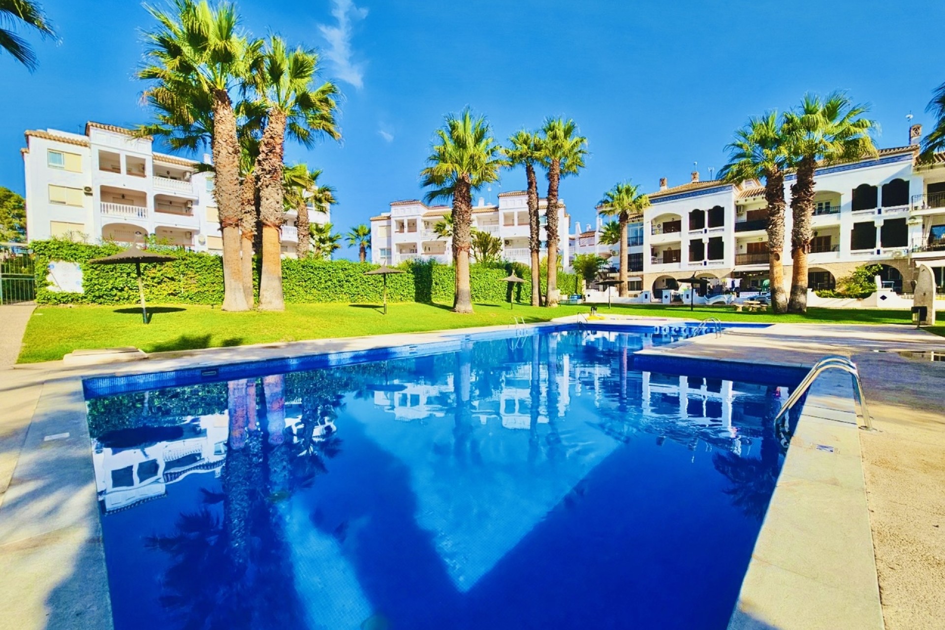 Reventa - Apartment -
Villamartin - Costa Blanca