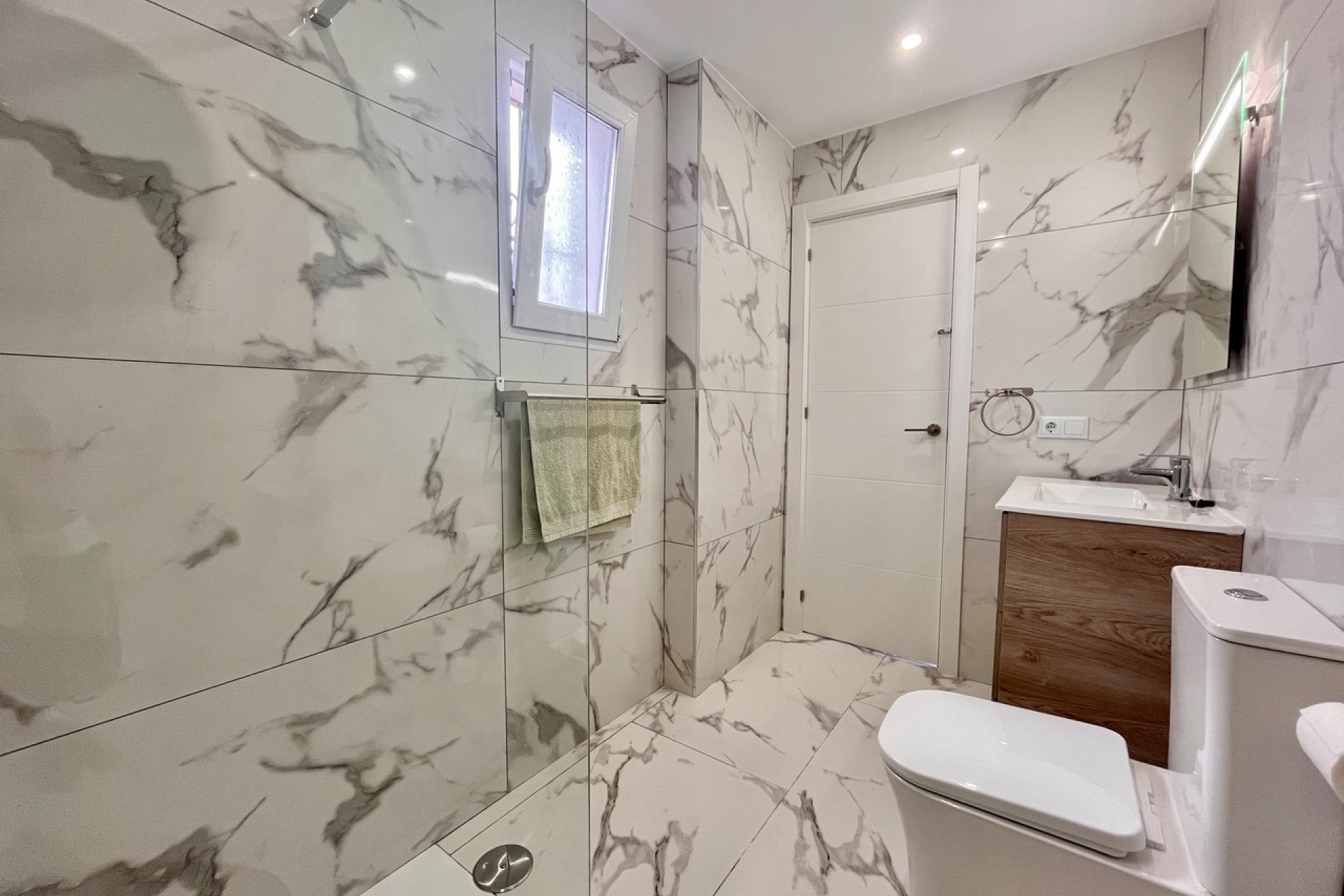 Reventa - Apartment -
Villamartin - Costa Blanca