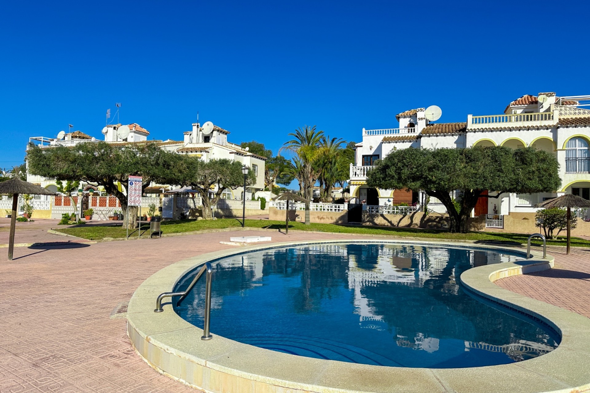 Reventa - Apartment -
Villamartin - Costa Blanca