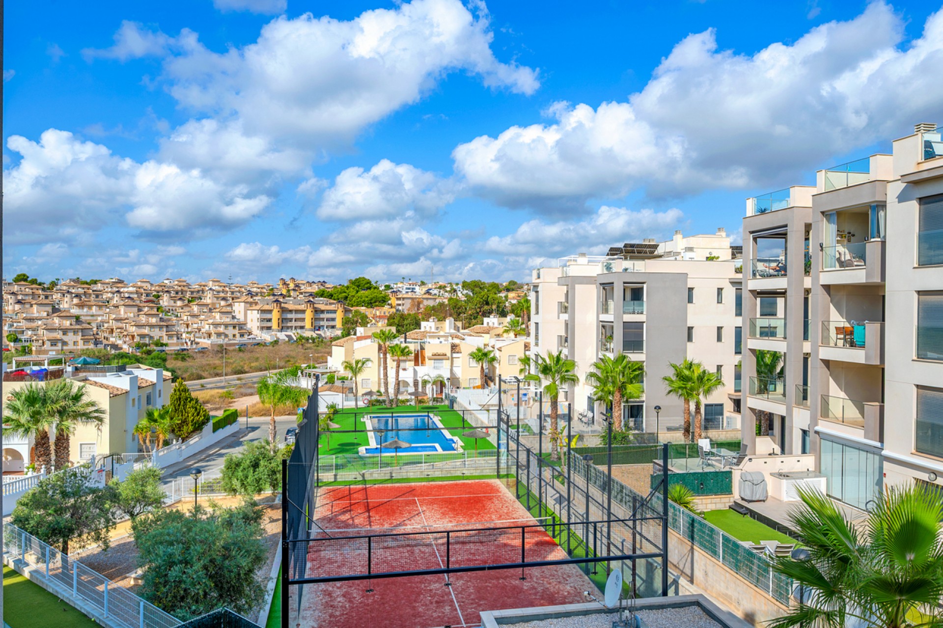 Reventa - Apartment -
Villamartin - Costa Blanca