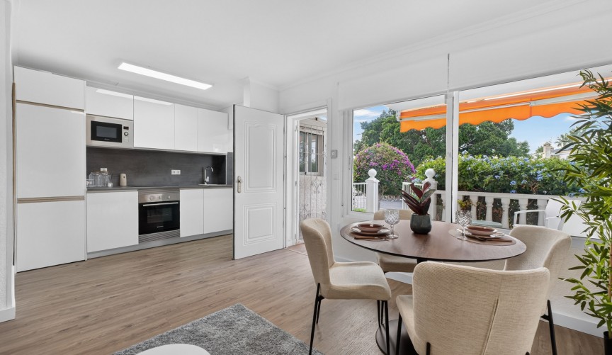 Reventa - Apartment -
Villamartin - Costa Blanca