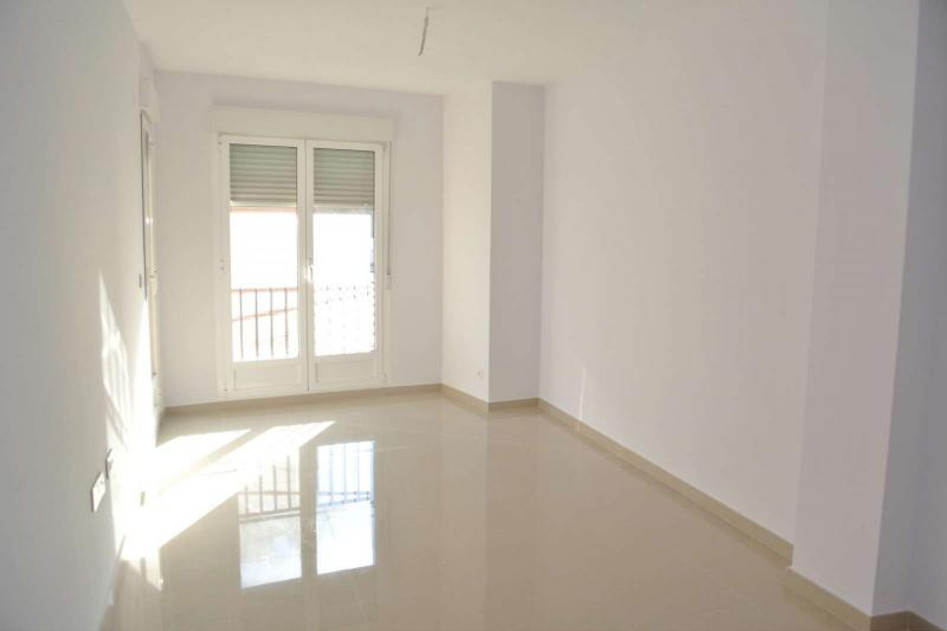 Reventa - Apartment -
Villena - Inland