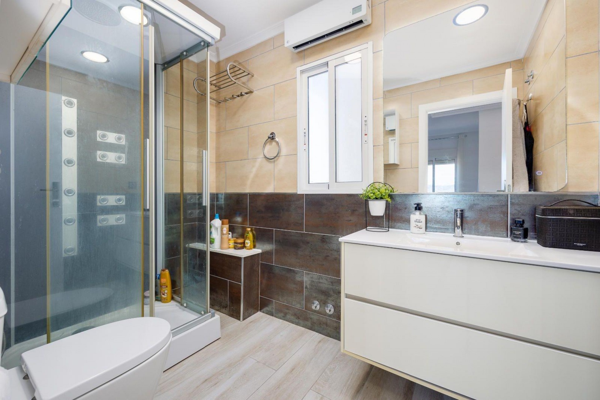 Reventa - Ático -
Almoradí - Parque De La U