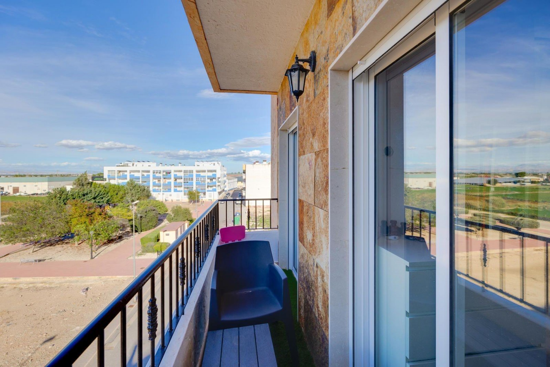 Reventa - Ático -
Almoradí - Parque De La U