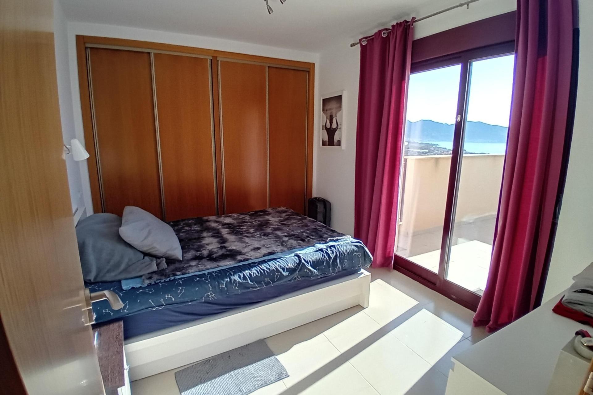 Reventa - Ático -
Cartagena - Isla Plana-los Puertos
