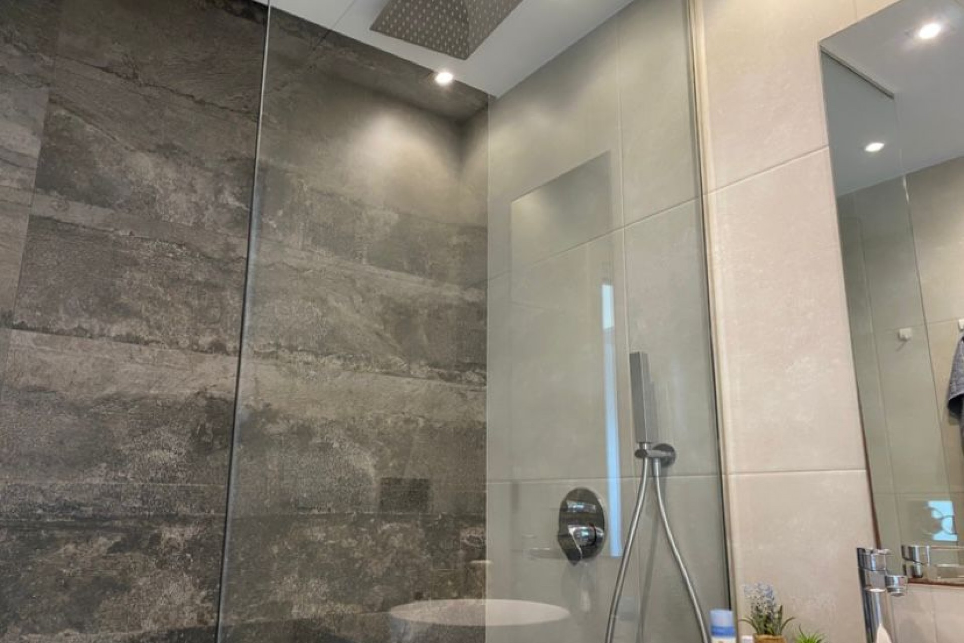 Reventa - Ático -
El Raso - Costa Blanca