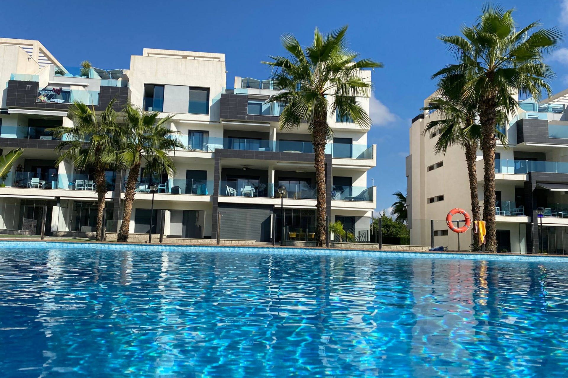 Reventa - Ático -
El Raso - Costa Blanca