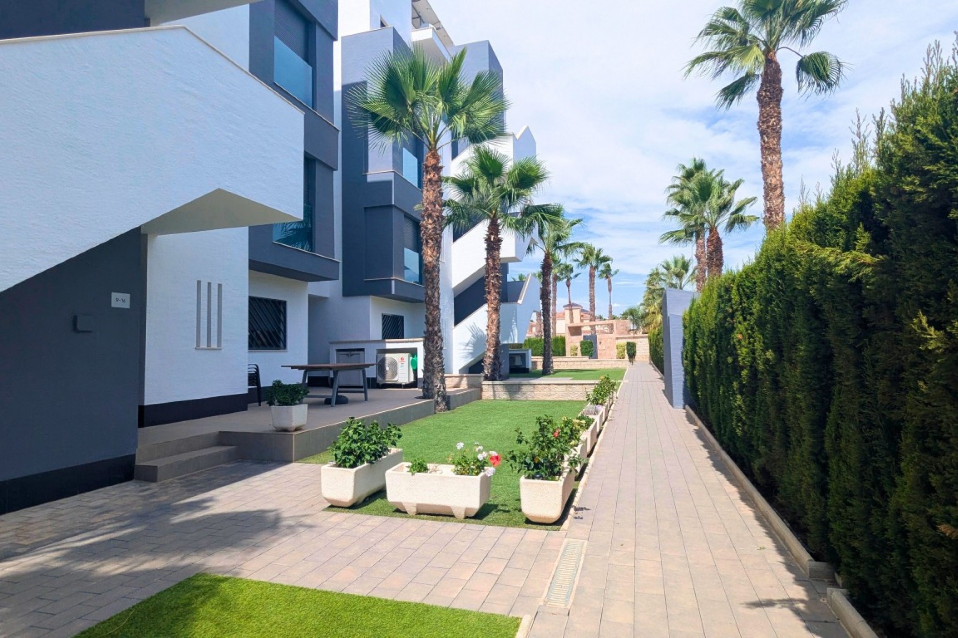 Reventa - Ático -
El Raso - Costa Blanca