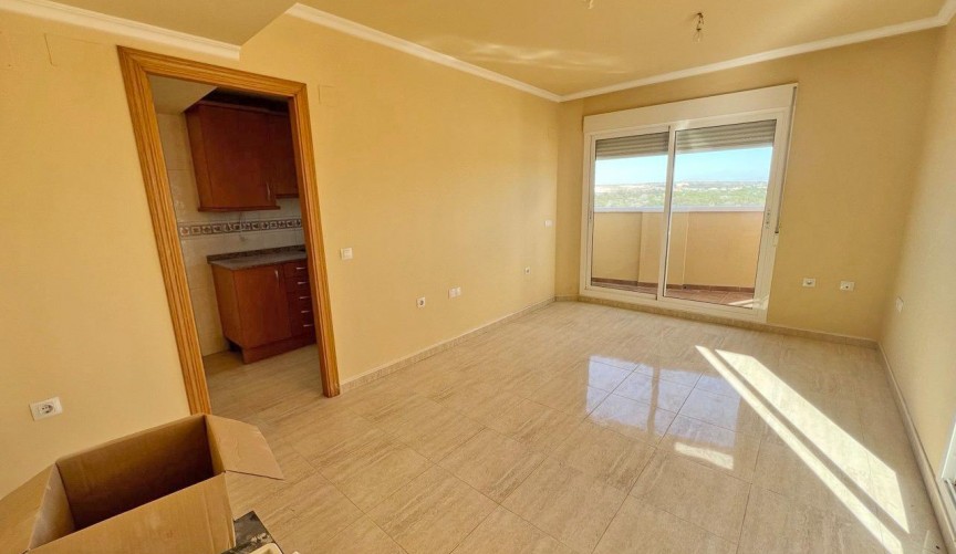 Reventa - Ático -
Guardamar del Segura - Puerto Deportivo