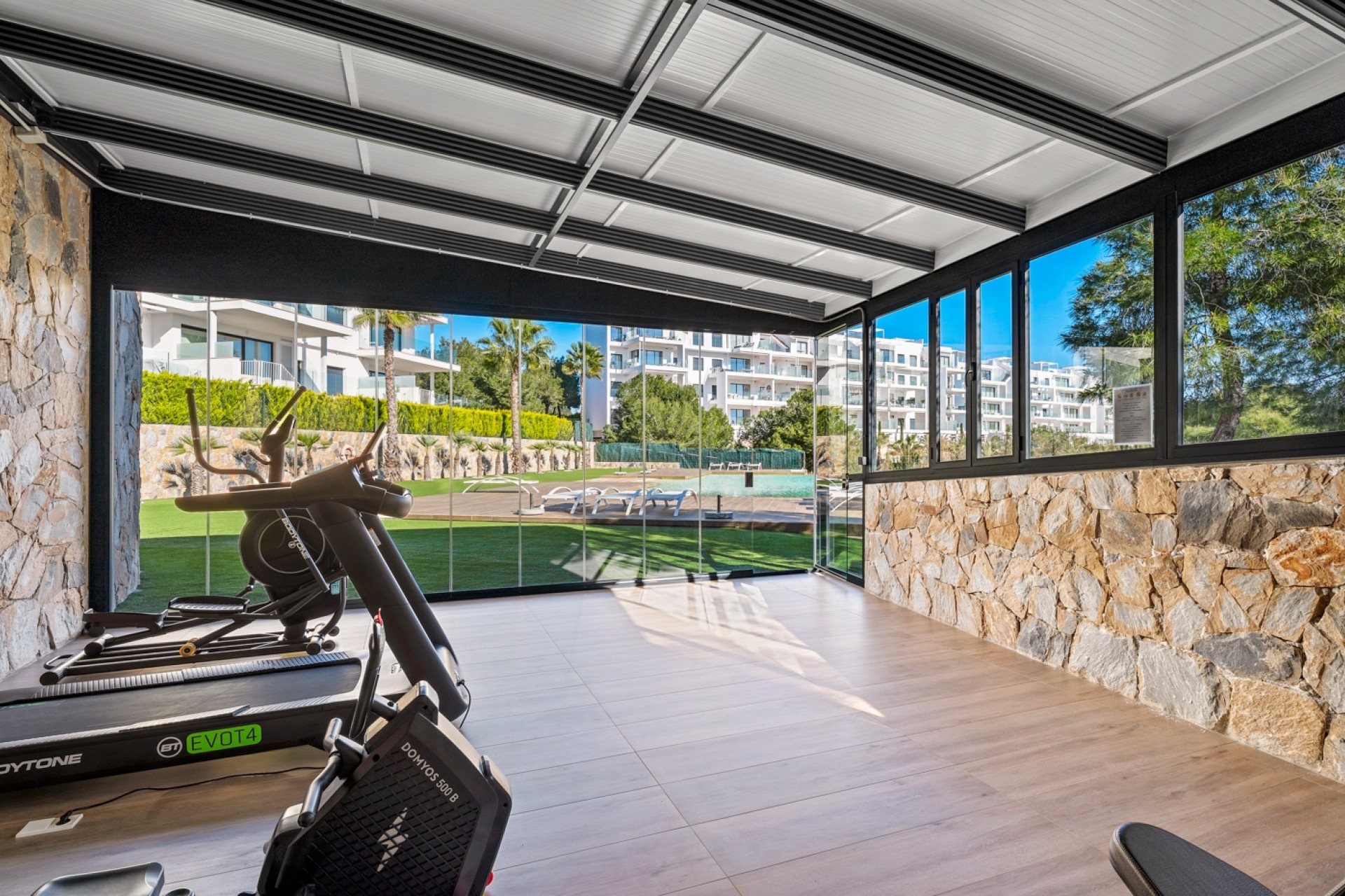 Reventa - Ático -
Las Colinas Golf - Costa Blanca