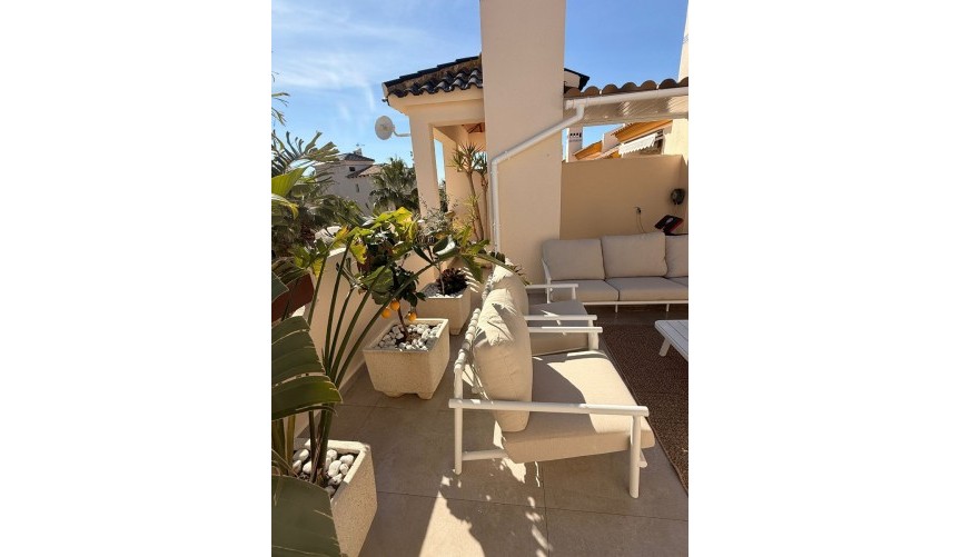 Reventa - Ático -
Las Ramblas Golf - Inland