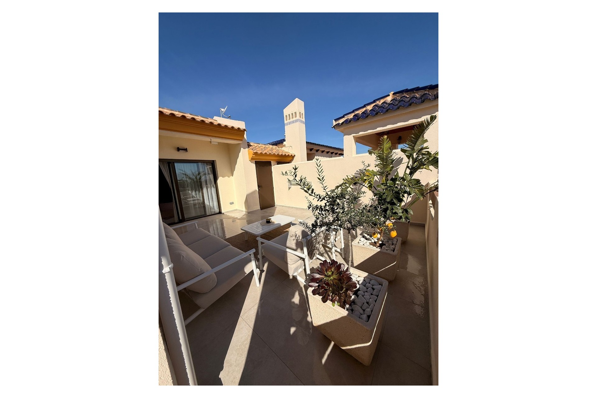 Reventa - Ático -
Las Ramblas Golf - Inland