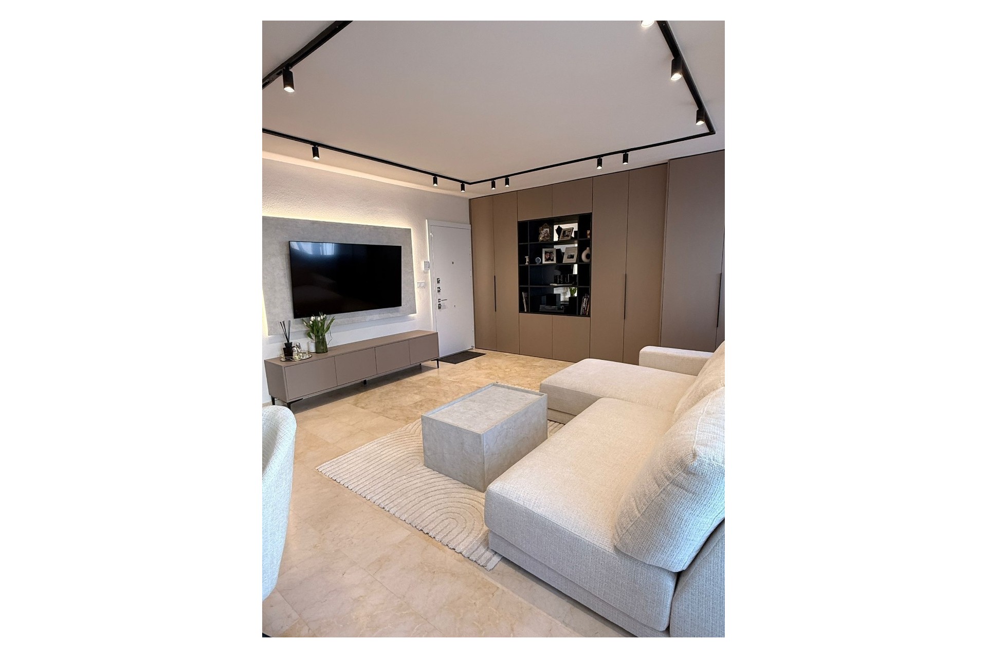 Reventa - Ático -
Las Ramblas Golf - Inland