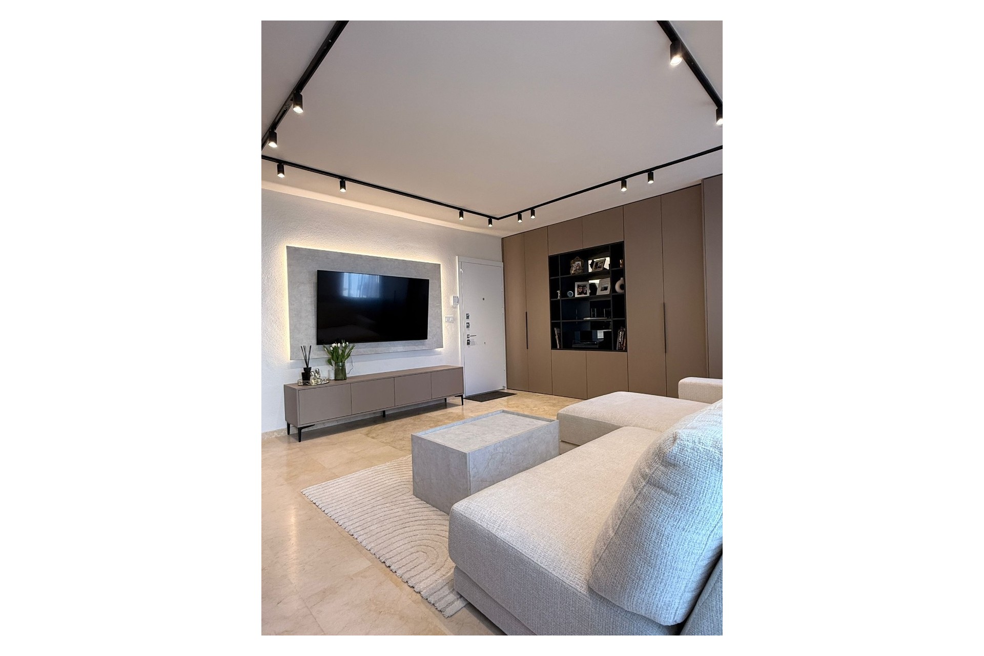 Reventa - Ático -
Las Ramblas Golf - Inland