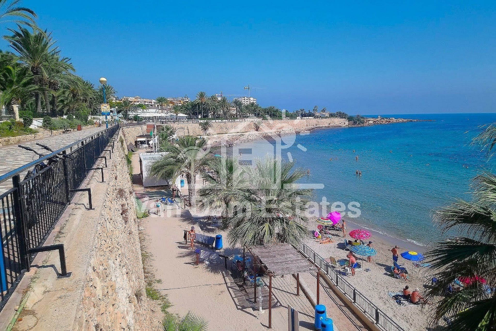 Reventa - Ático -
Los Altos - Costa Blanca