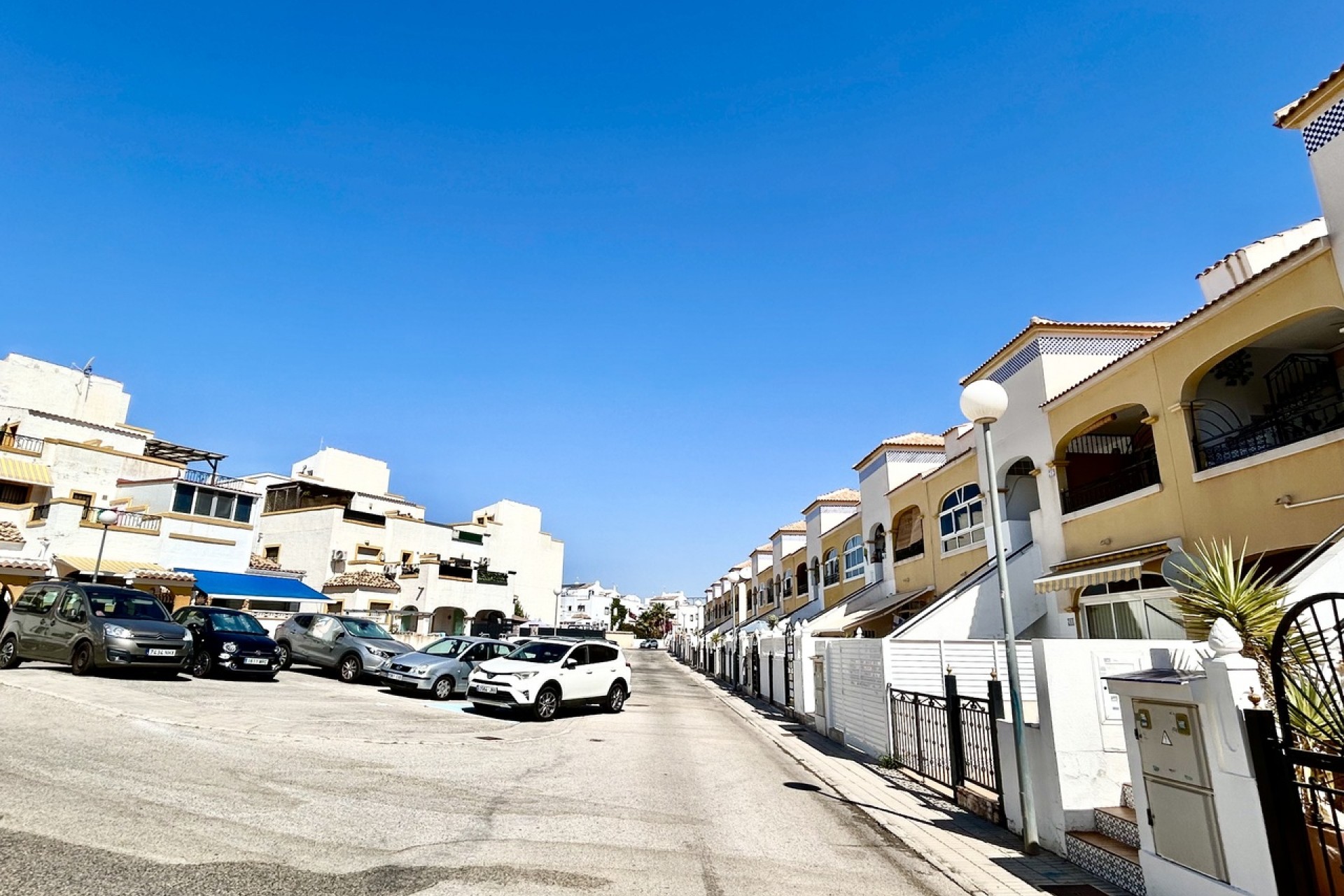 Reventa - Ático -
Los Altos - Costa Blanca