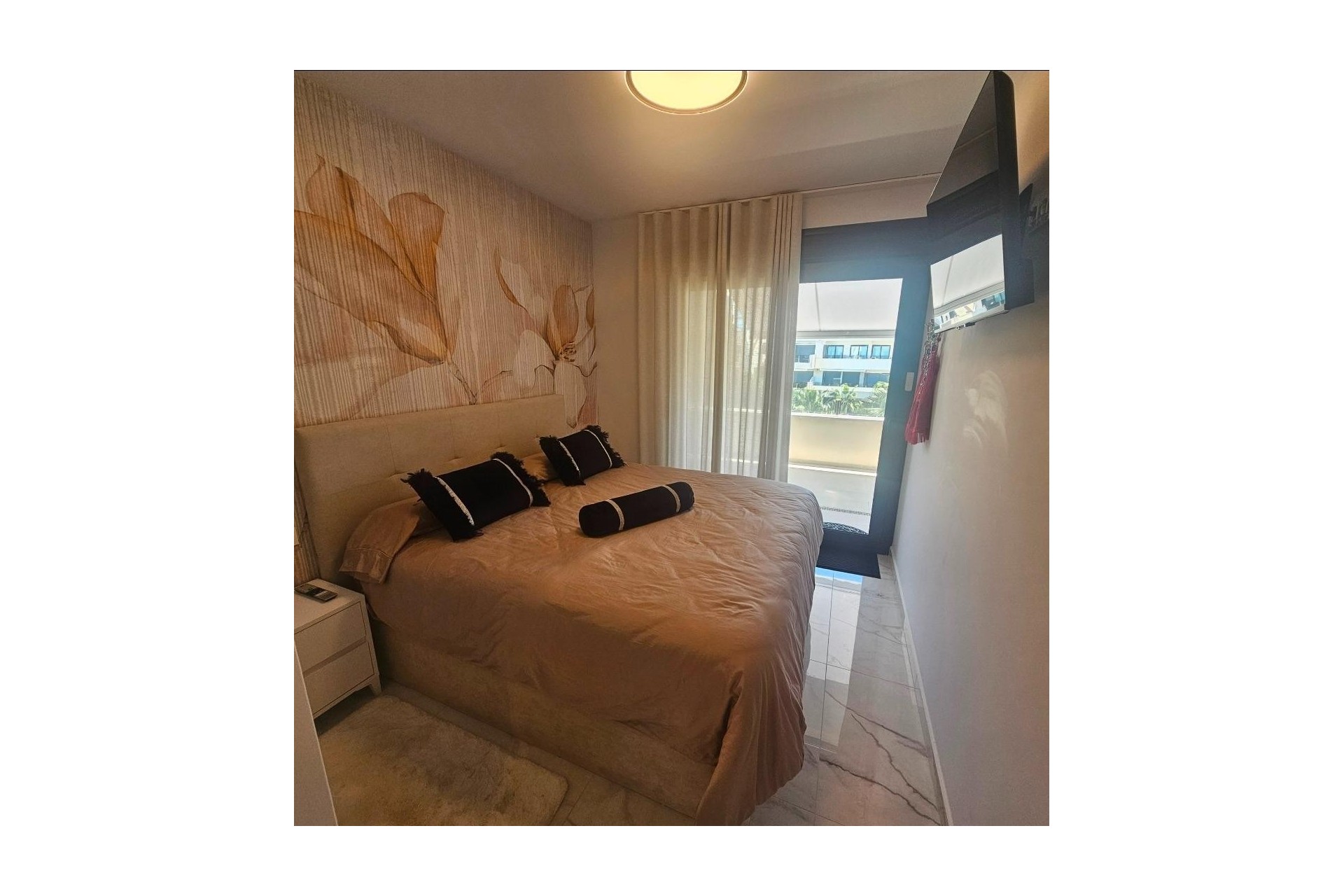 Reventa - Ático -
Orihuela Costa - Los Almendros-la Florida