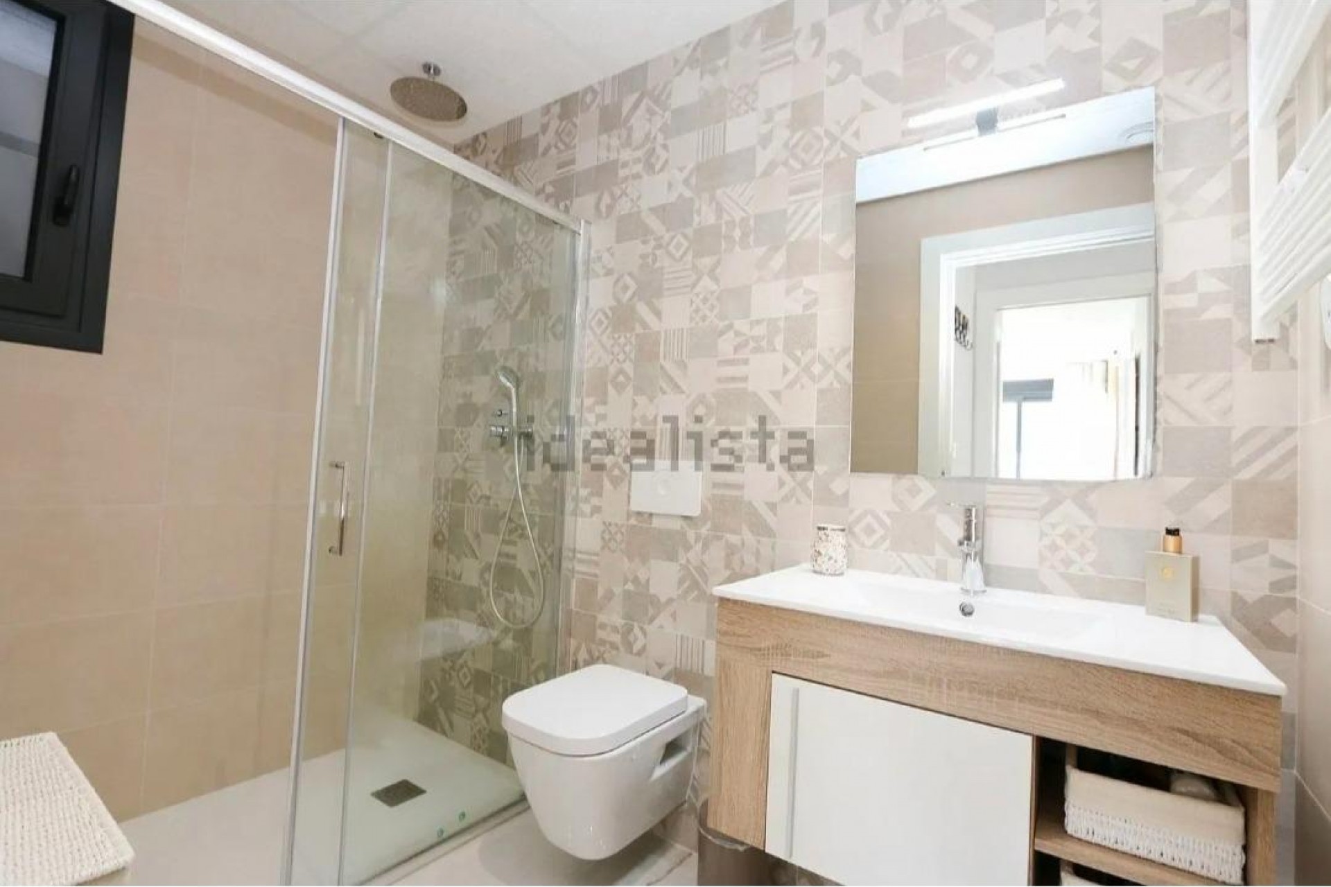 Reventa - Ático -
Orihuela Costa - Los Almendros-la Florida