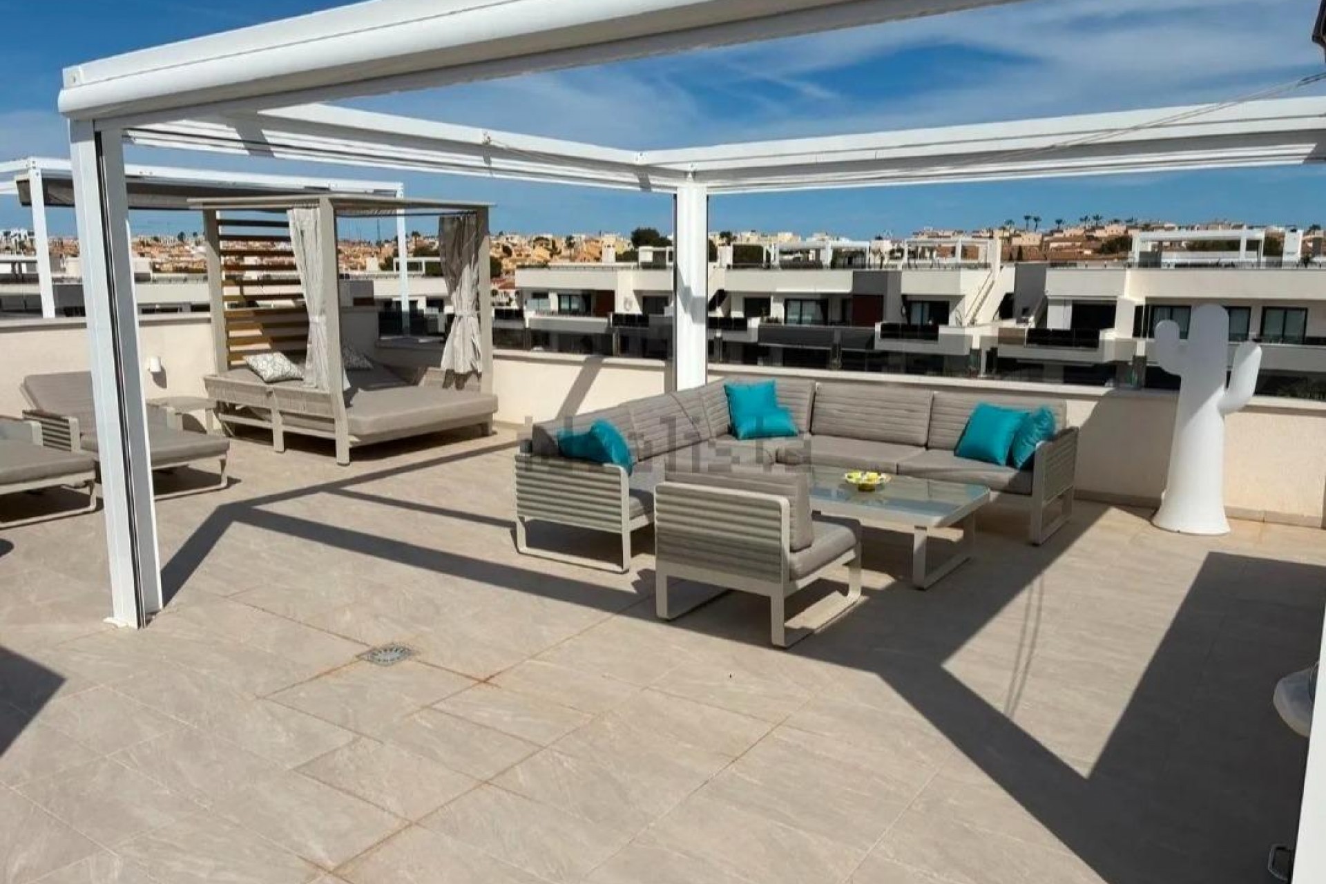 Reventa - Ático -
Orihuela Costa - Los Almendros-la Florida