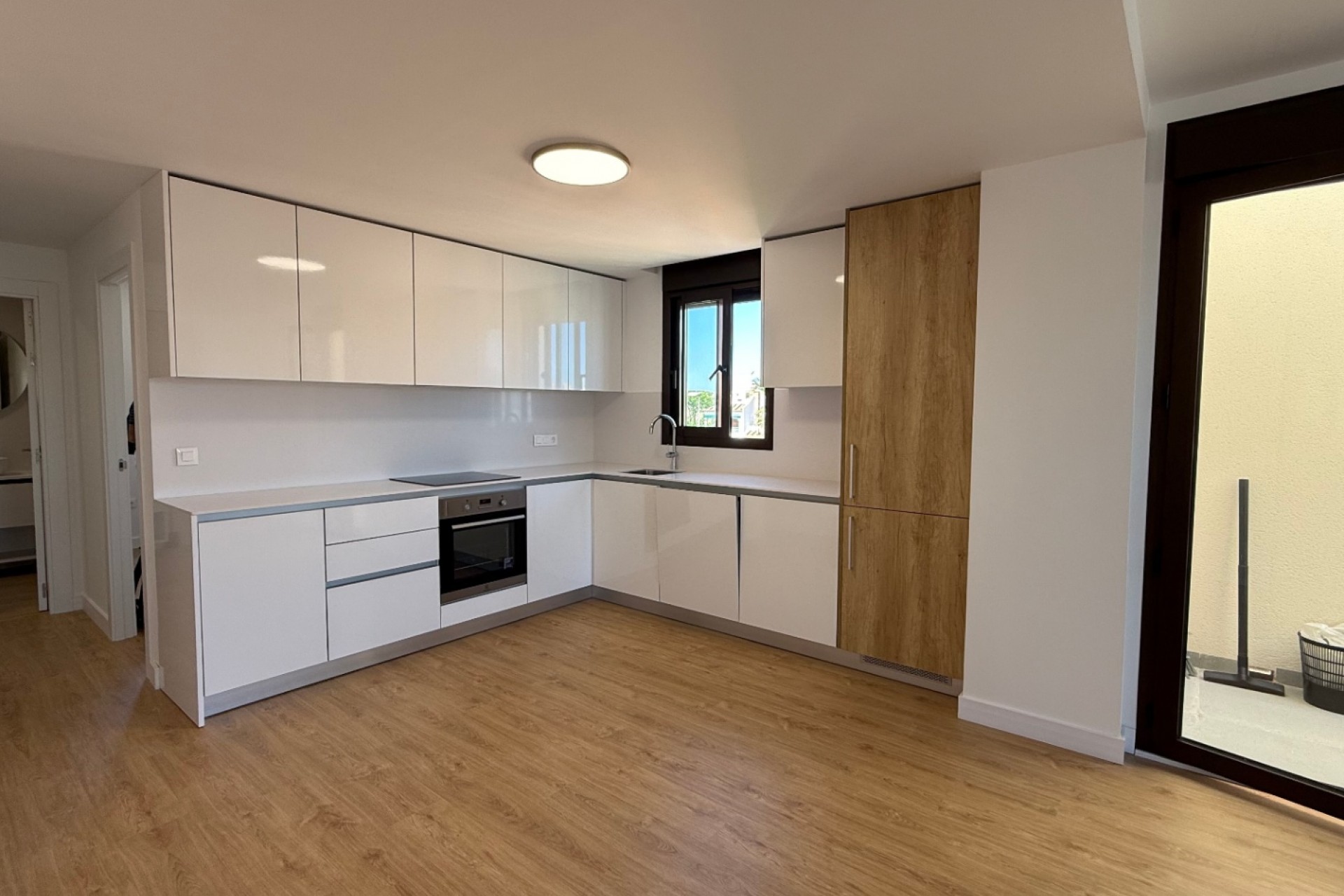 Reventa - Ático -
Orihuela - Inland