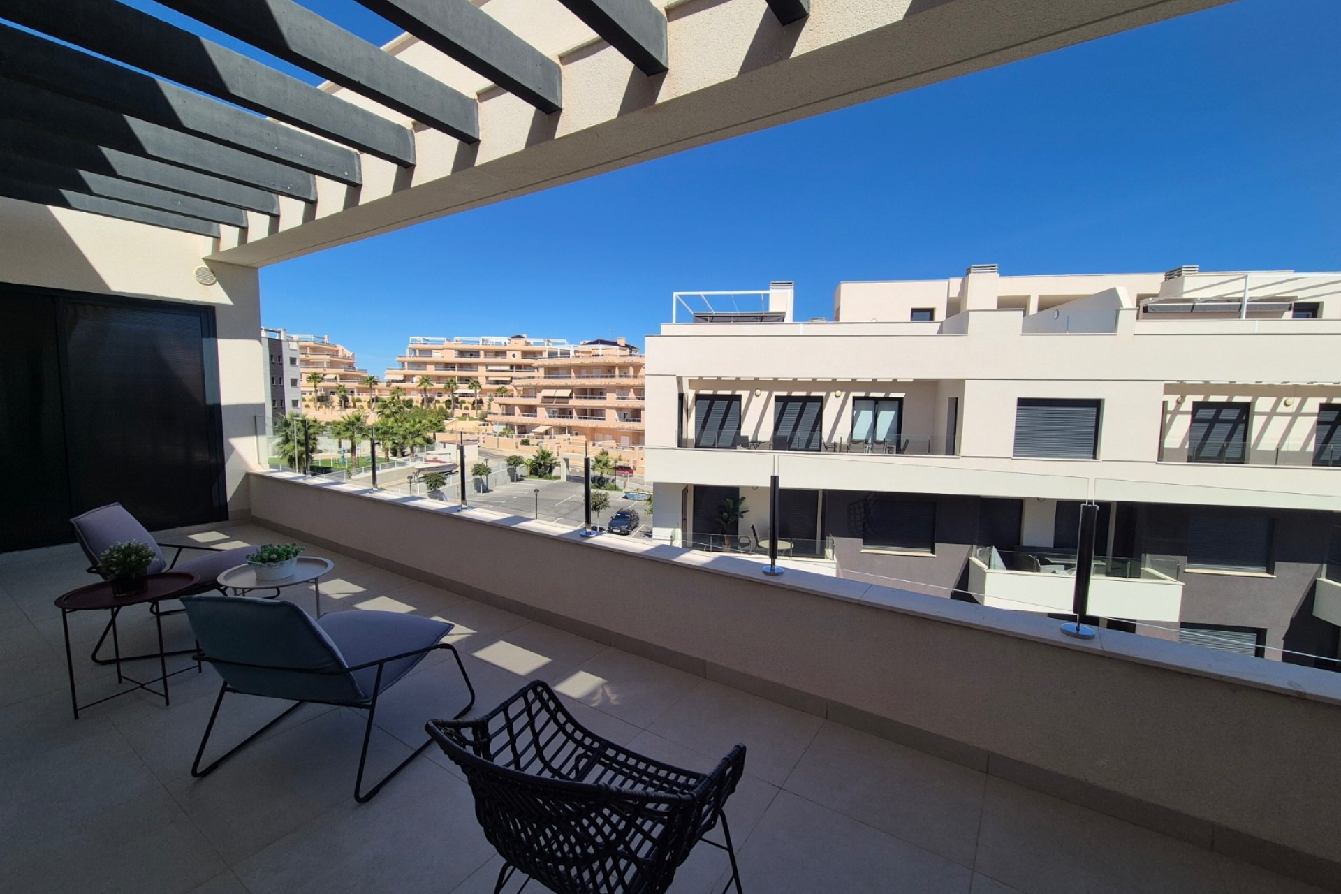 Reventa - Ático -
Orihuela - Inland