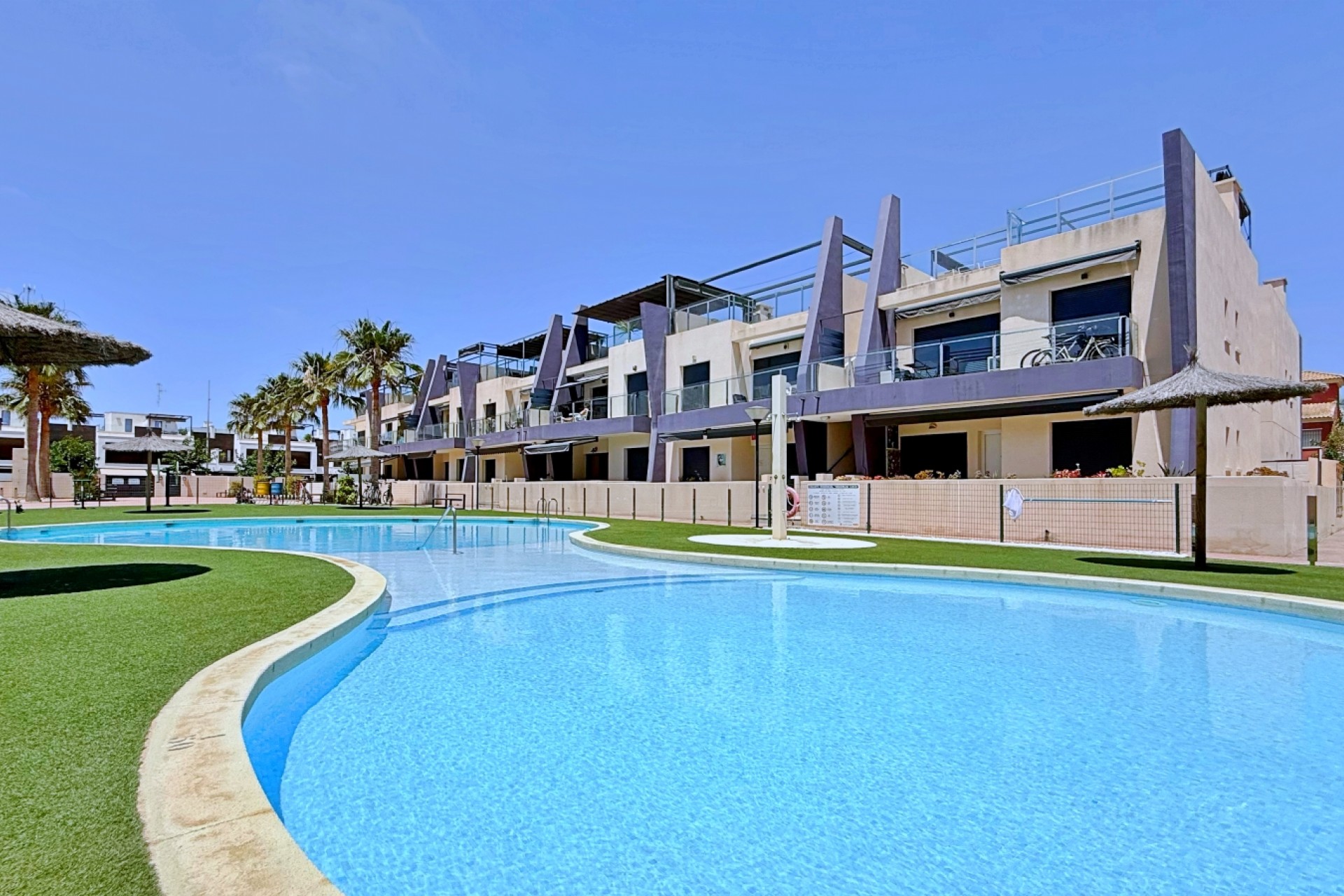 Reventa - Ático -
Pilar de la Horadada - Costa Blanca