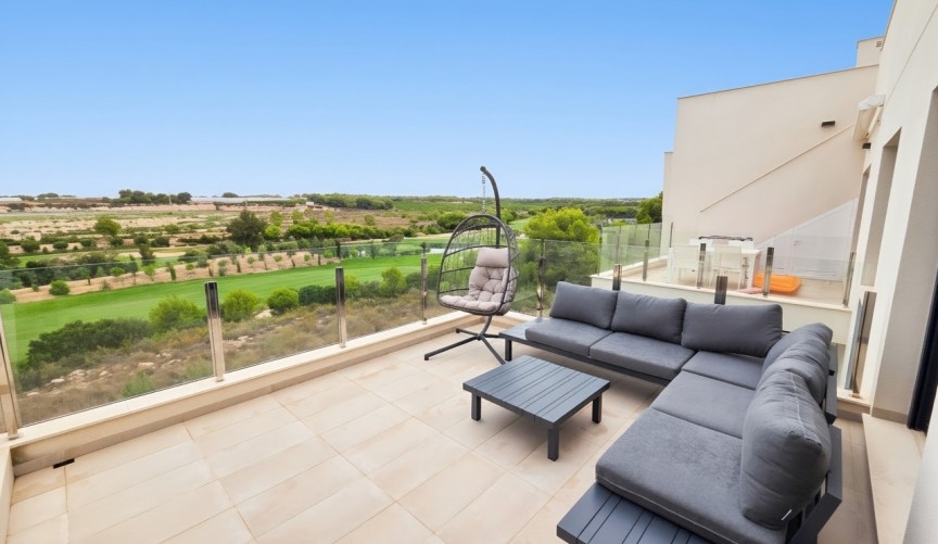 Reventa - Ático -
Pilar de la Horadada - Costa Blanca
