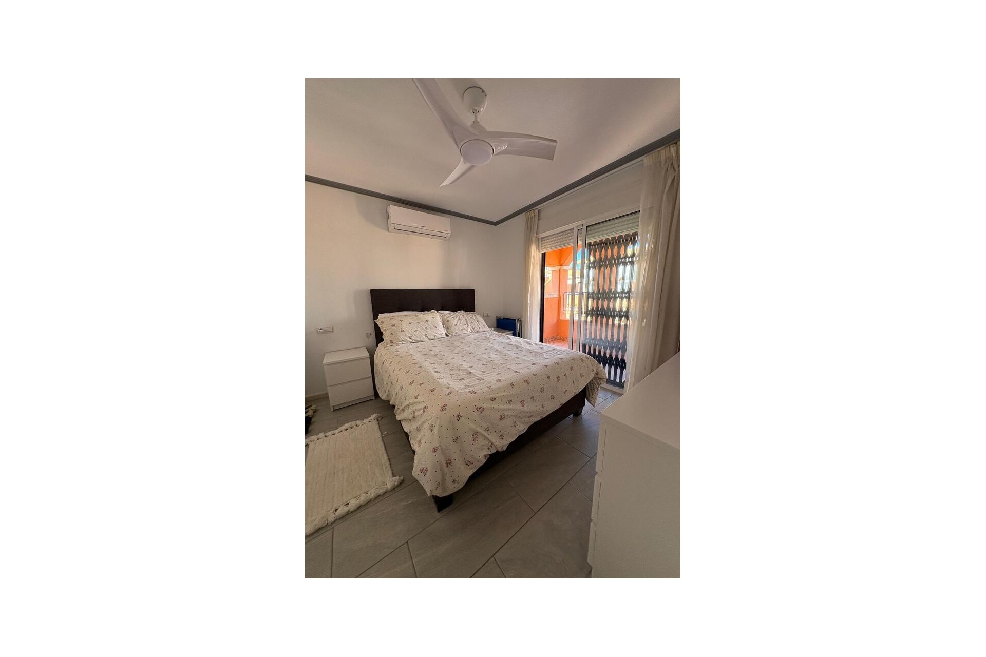 Reventa - Ático -
Playa Flamenca - Costa Blanca