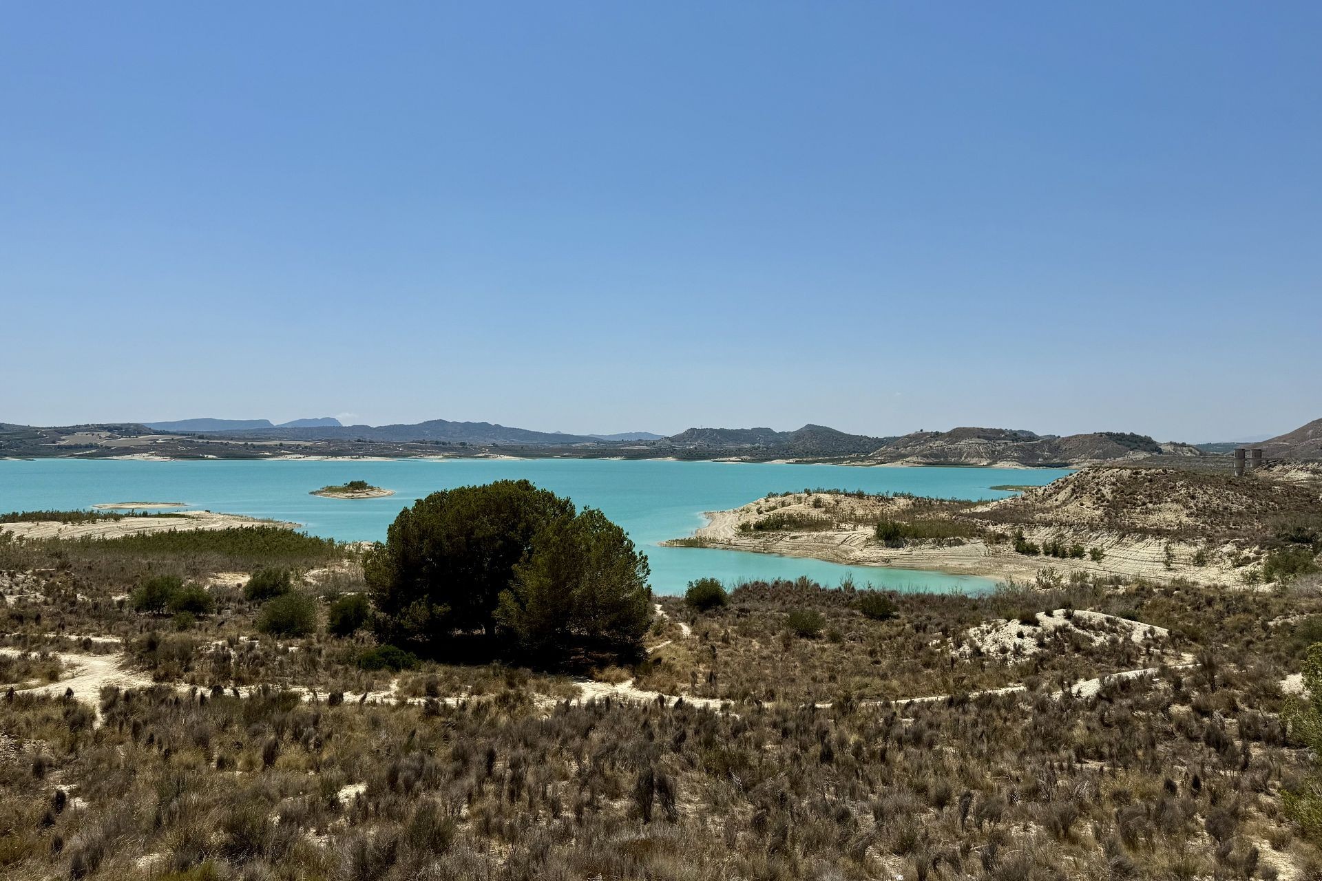 Reventa - Ático -
San Miguel de Salinas - Inland