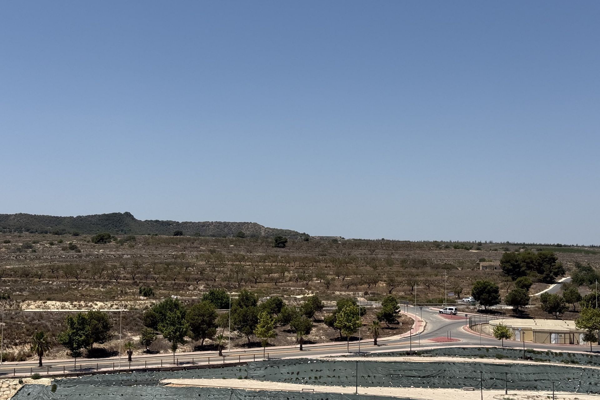 Reventa - Ático -
San Miguel de Salinas - Inland