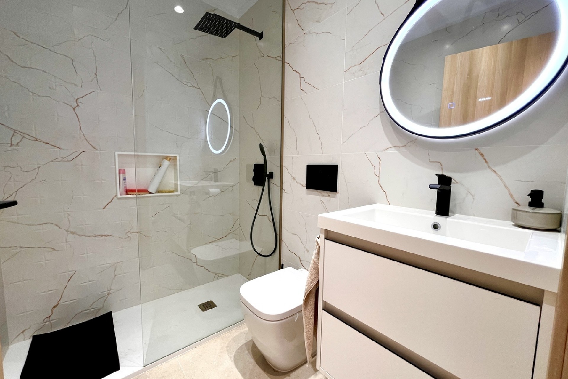 Reventa - Ático -
Torre de la Horadada - Costa Blanca